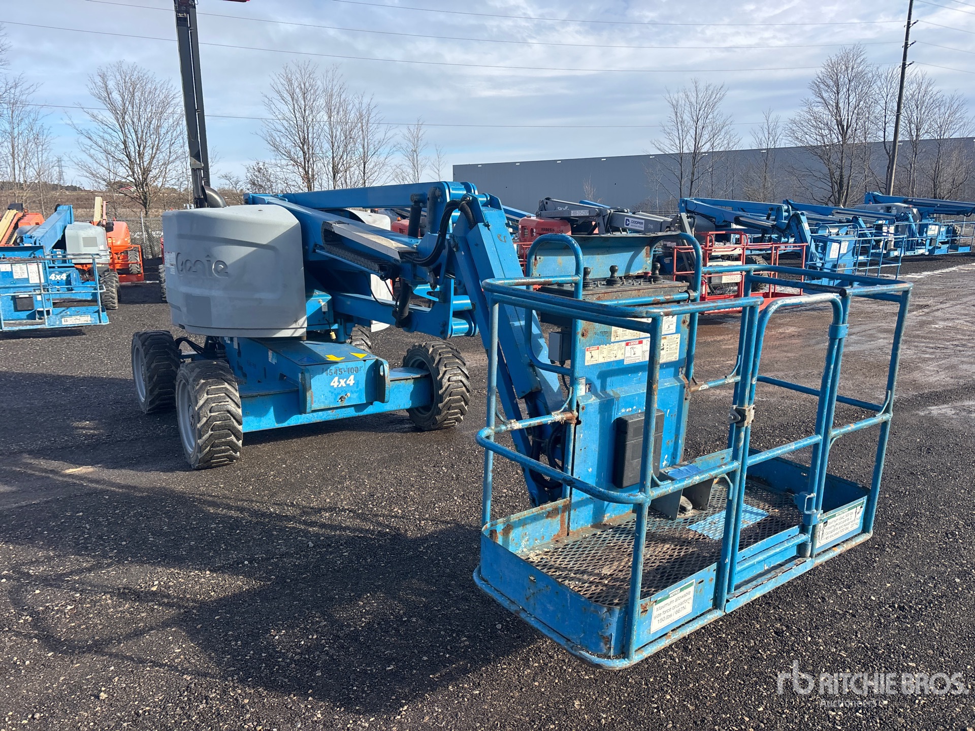 General Appearance with Picture, Right Front Corner