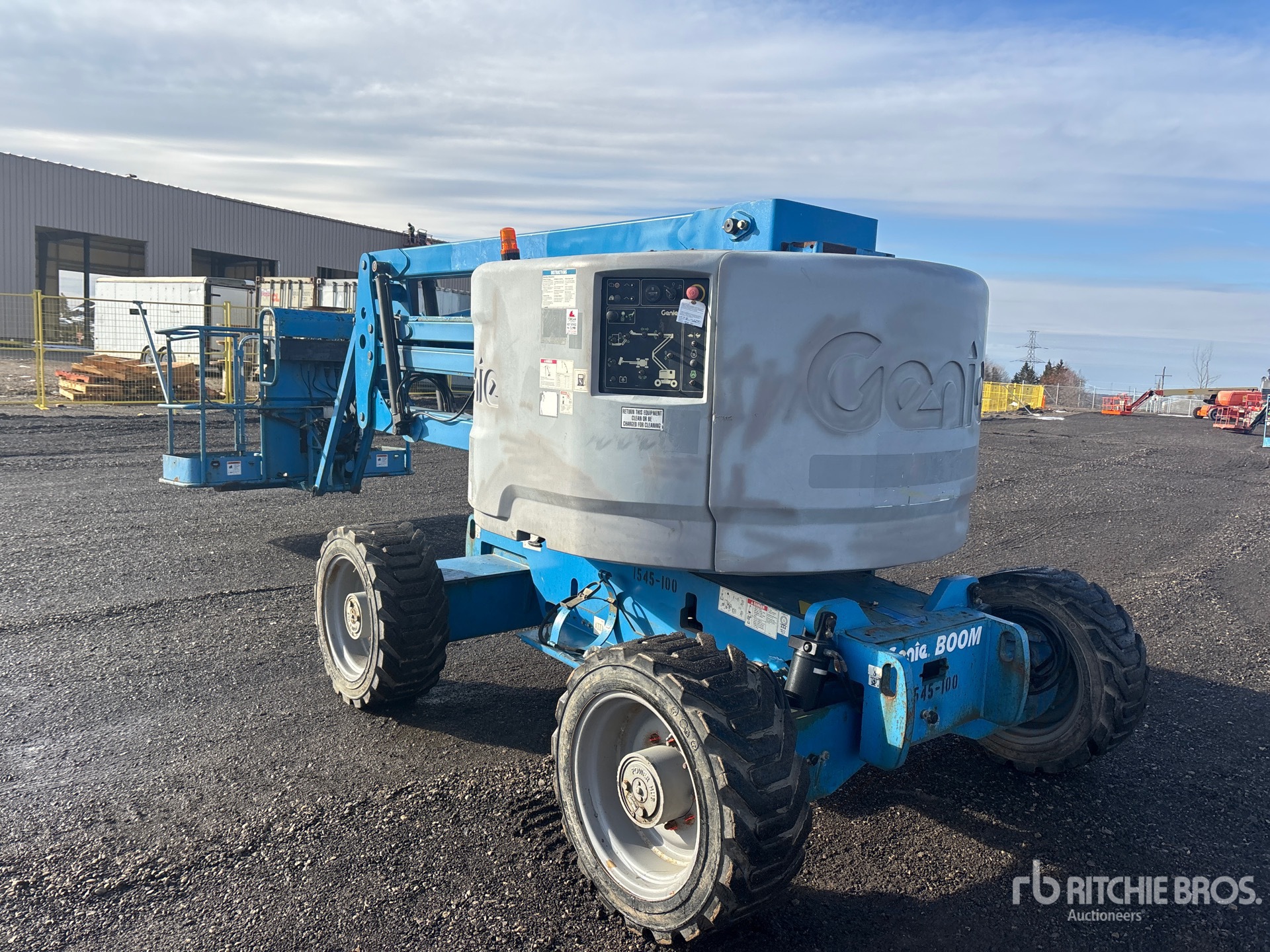 General Appearance with Picture, Left Rear Corner