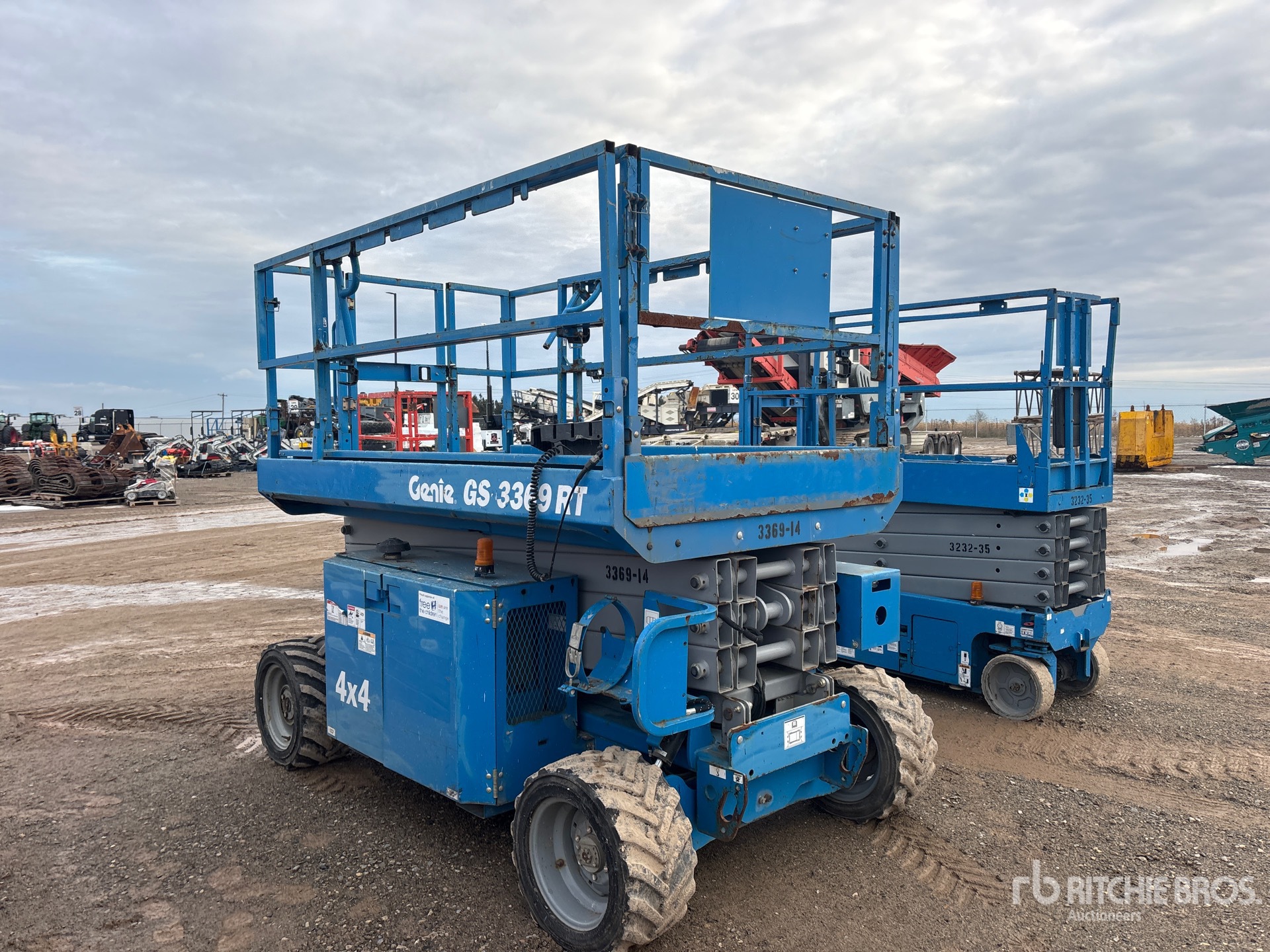 Aspect général with Image, coin arrière gauche