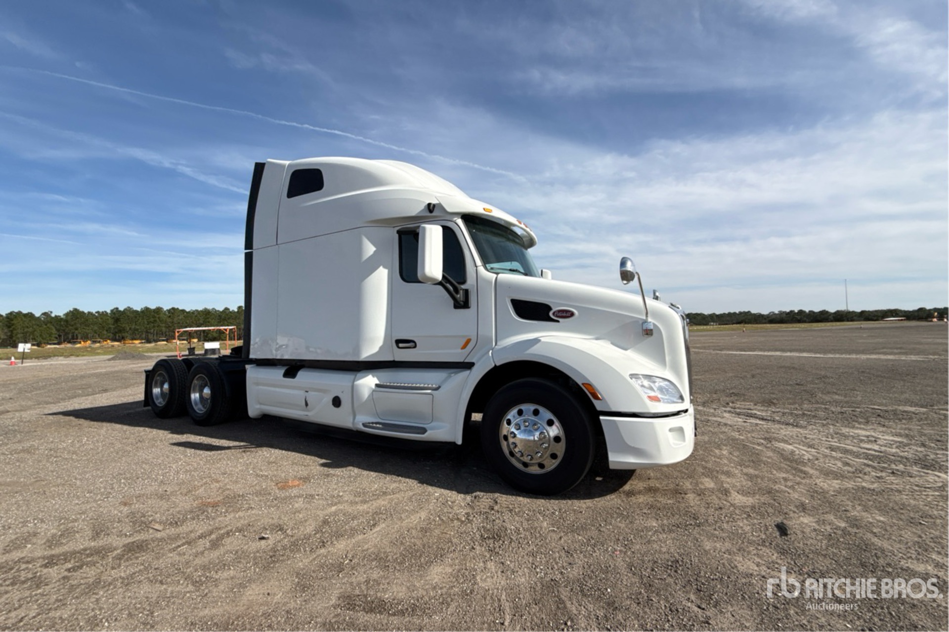 General Appearance with Zdjęcie, prawy górny róg