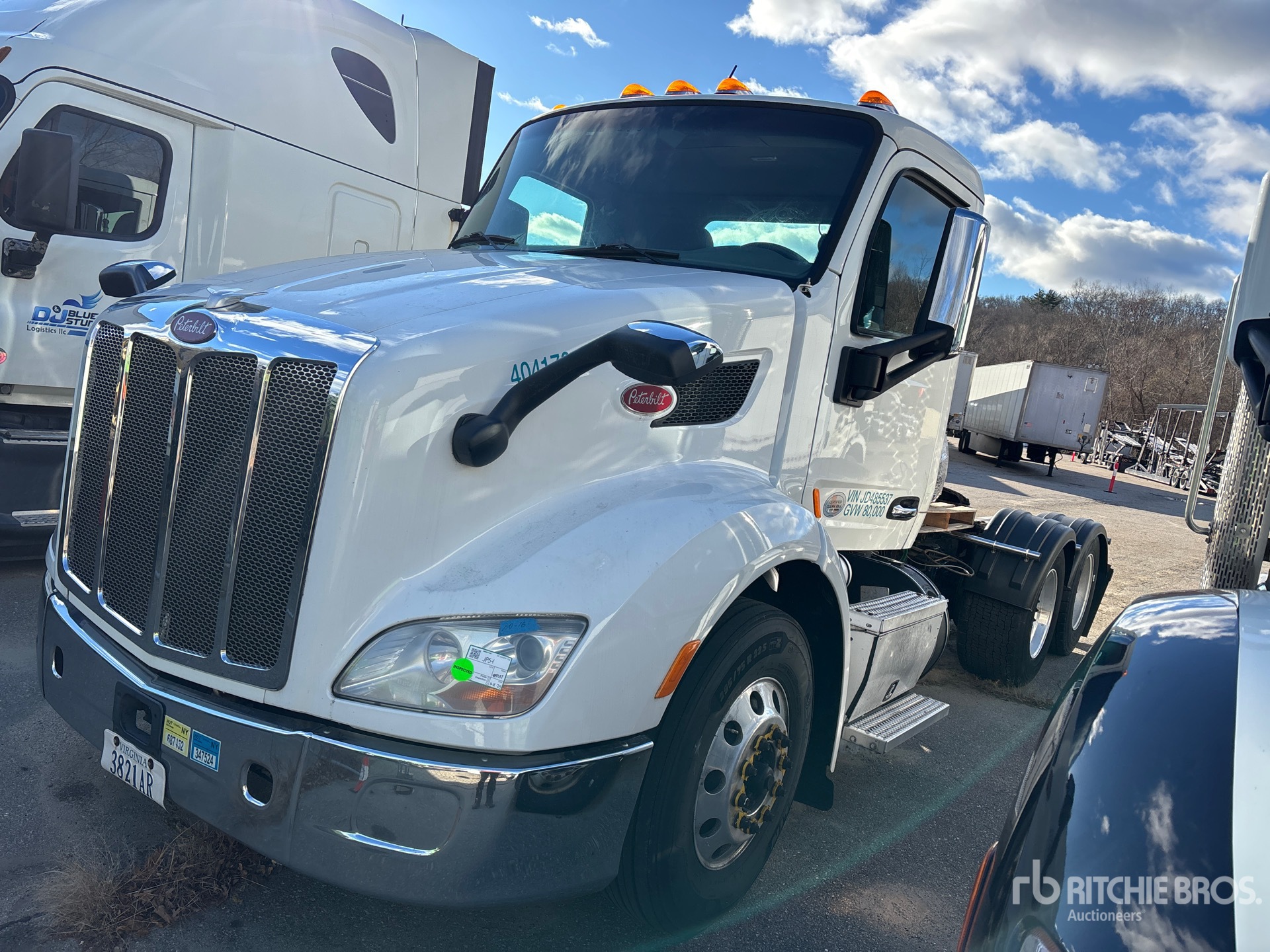 General Appearance with Picture, Left Front Corner