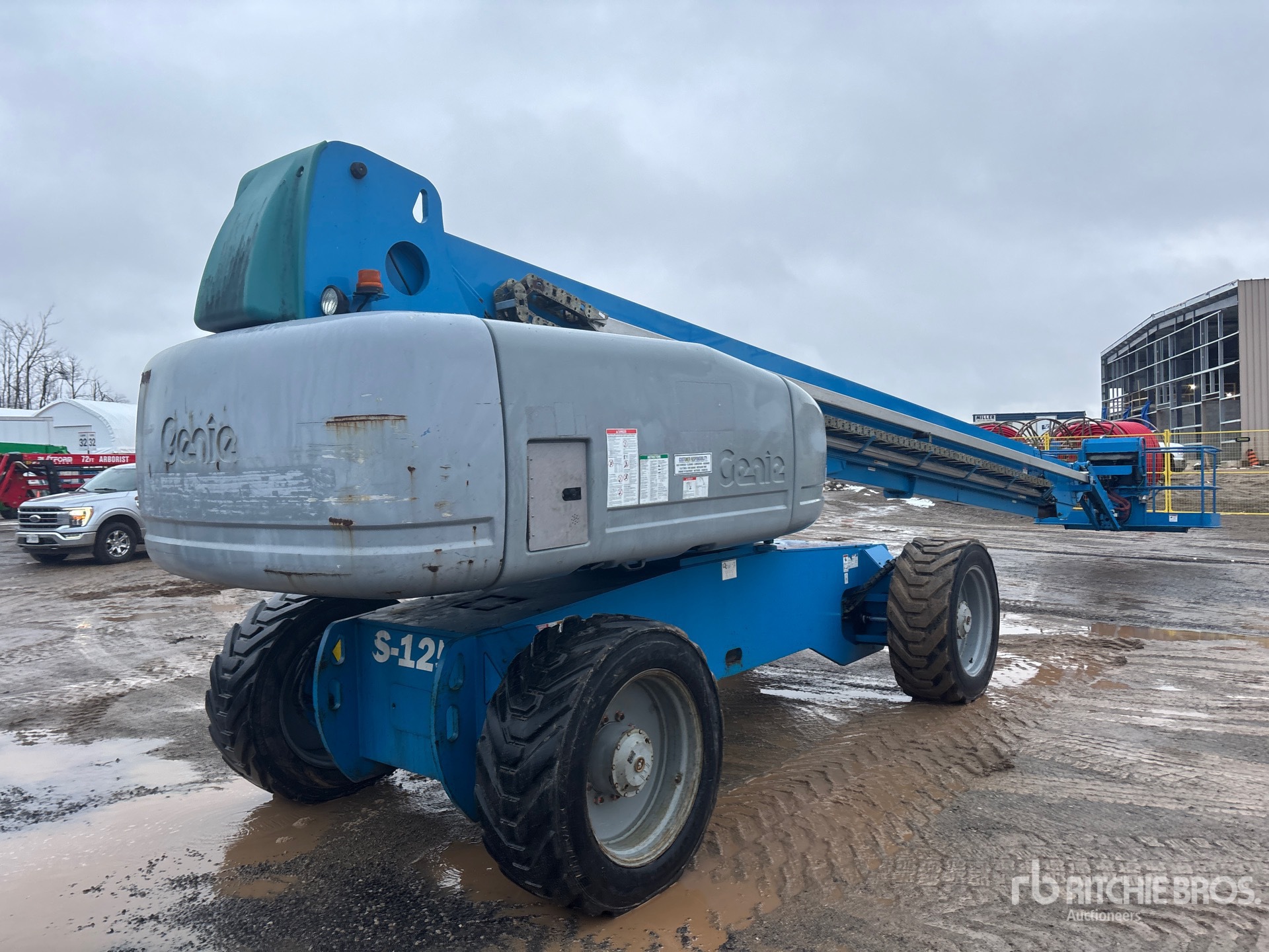 General Appearance with Picture, Right Rear Corner