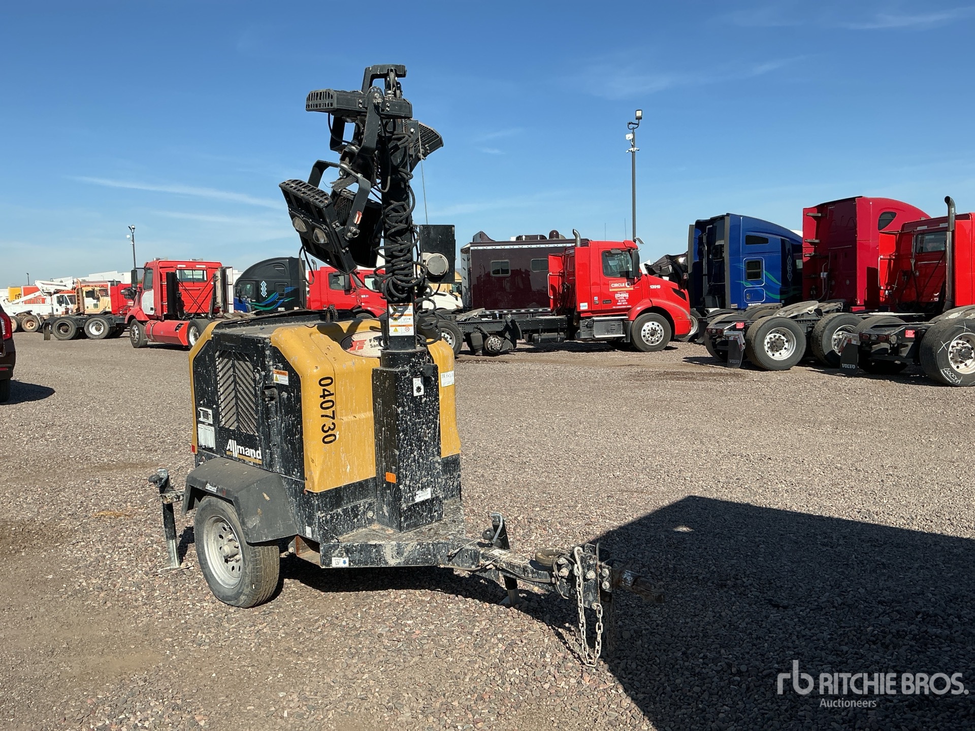 General Appearance with Bild, Ecke vorne rechts