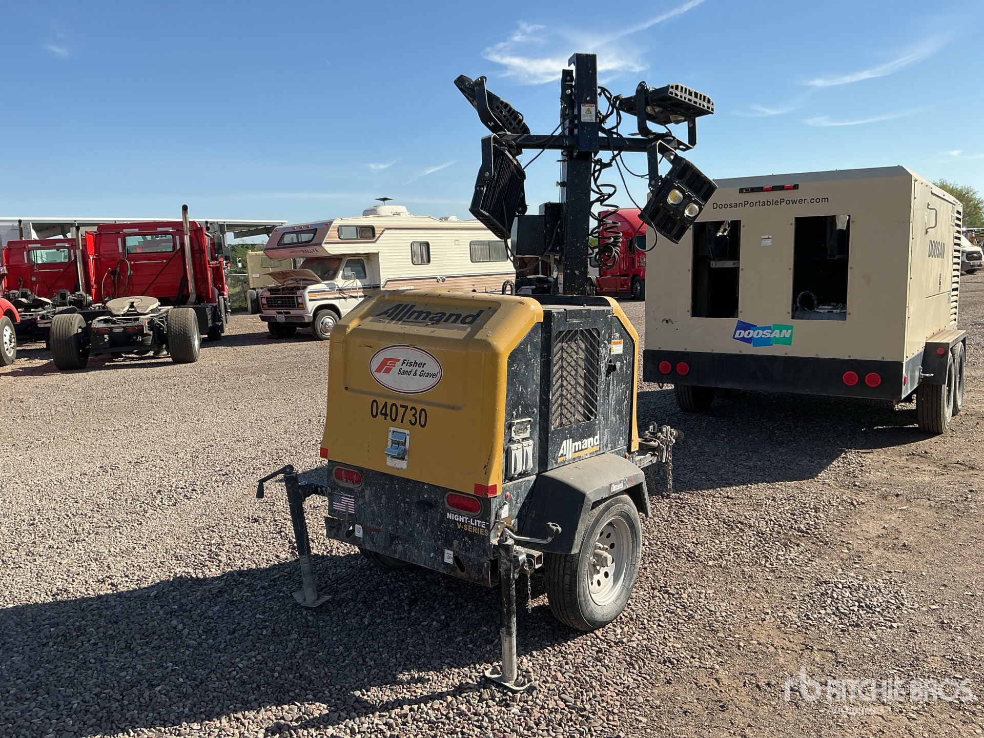 General Appearance with Bild, Ecke hinten rechts