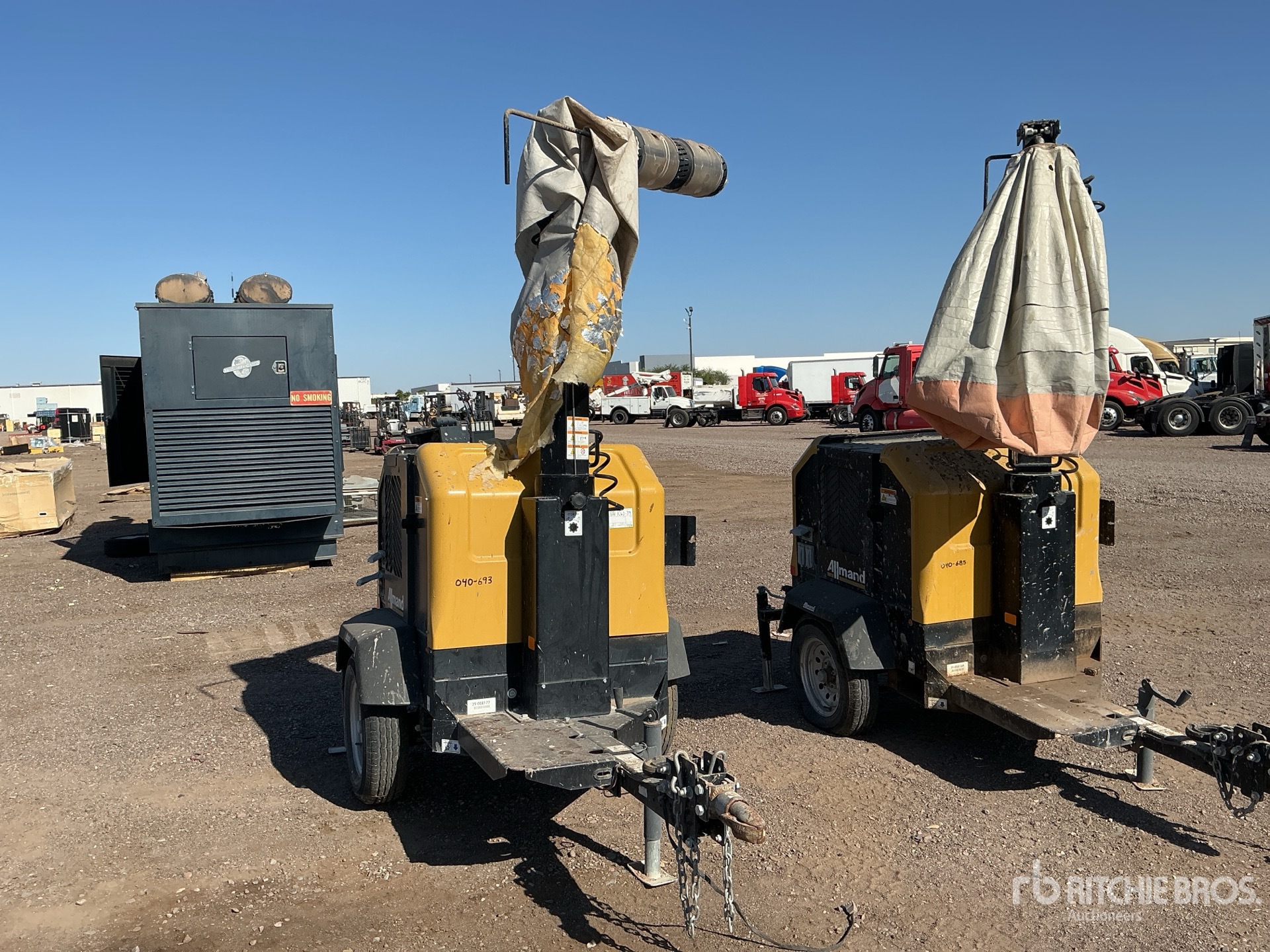 General Appearance with Bild, Ecke vorne rechts