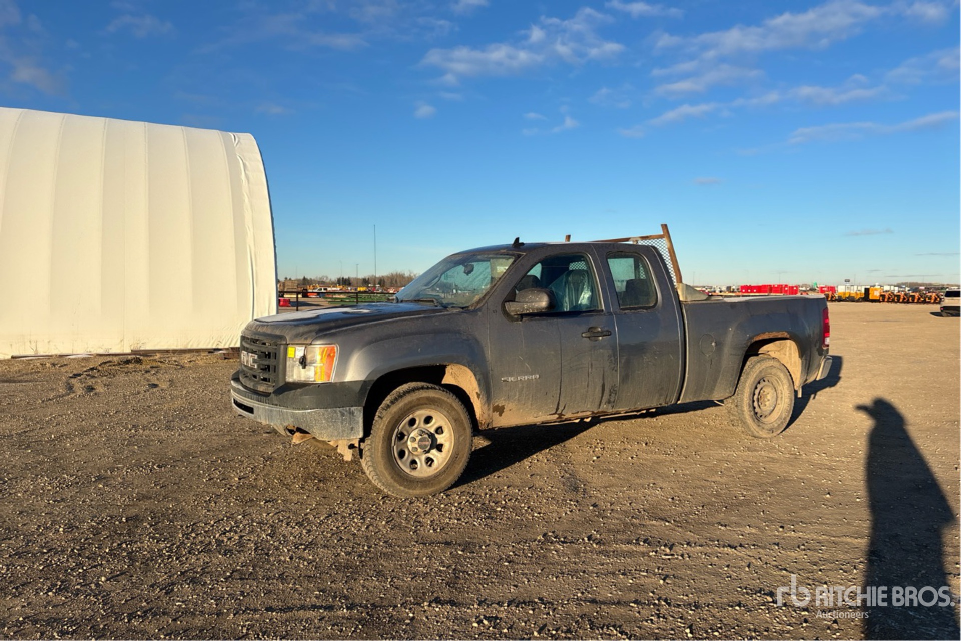 General Appearance with Picture, Left Front Corner