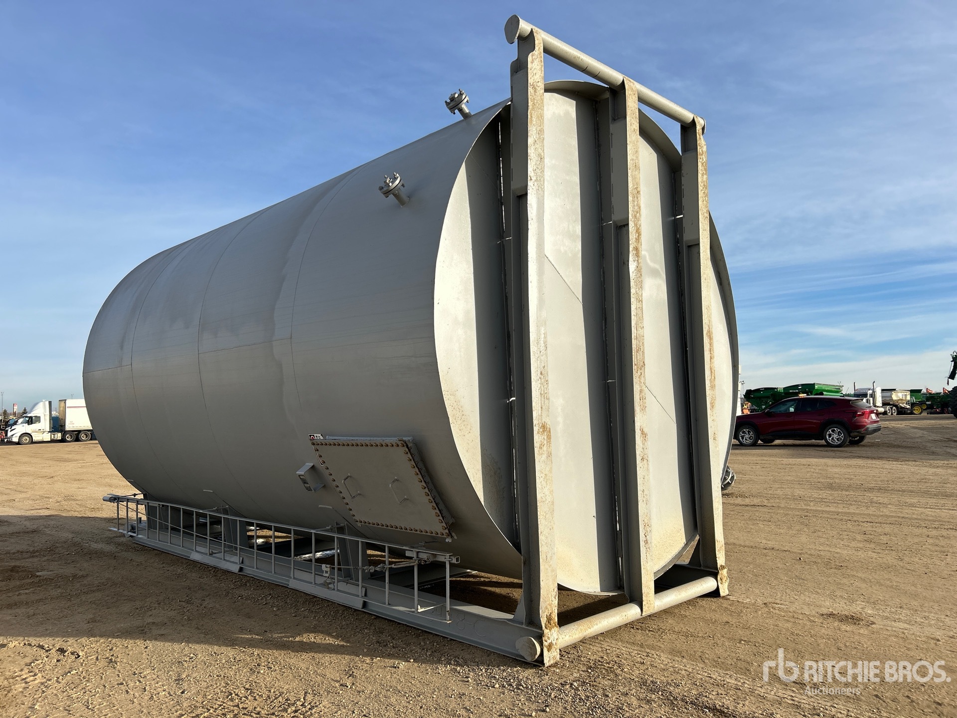 General Appearance with Bild, Ecke hinten links