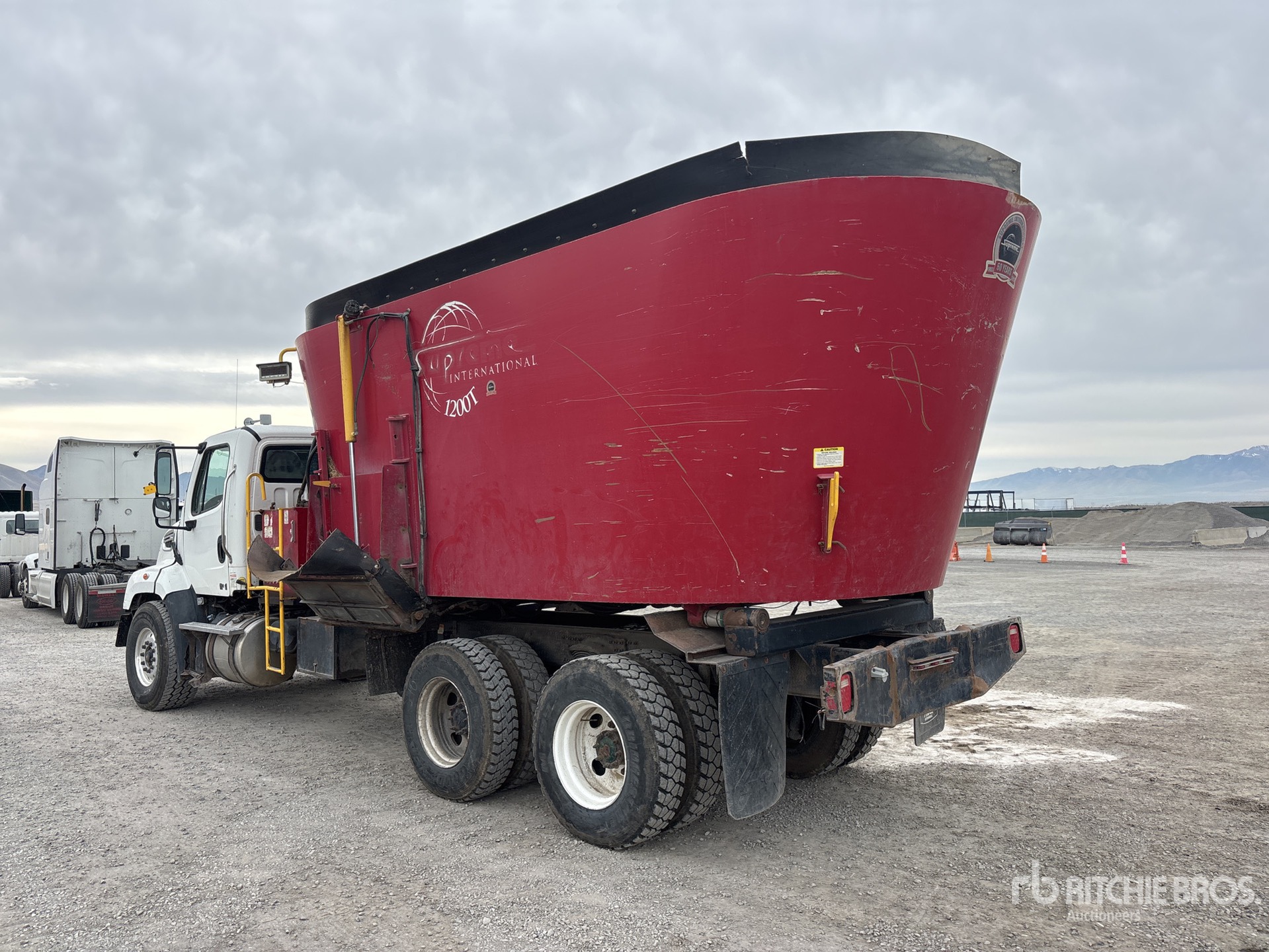 General Appearance with Zdjęcie, lewy dolny róg