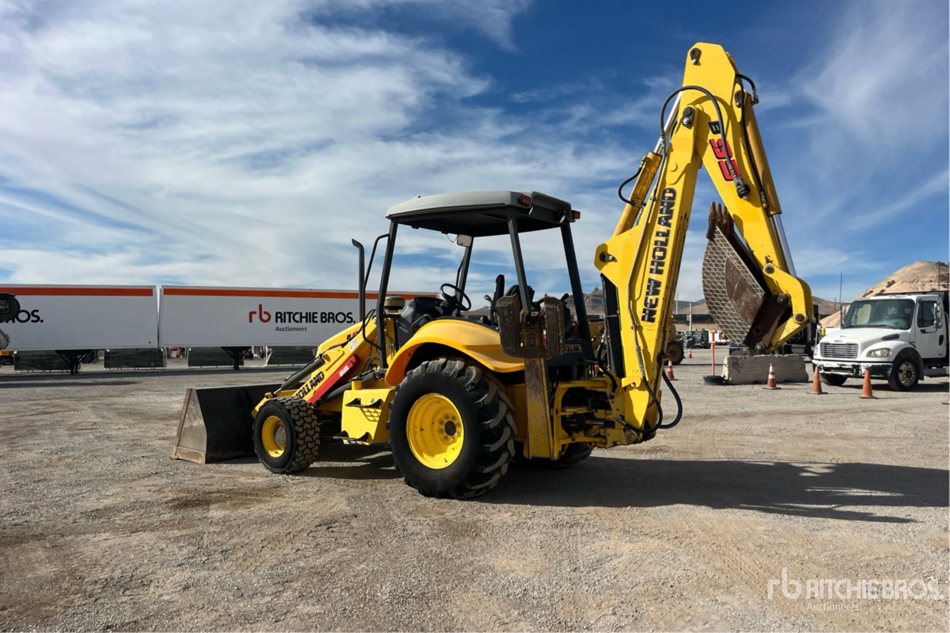 Aspect général with Image, coin arrière gauche