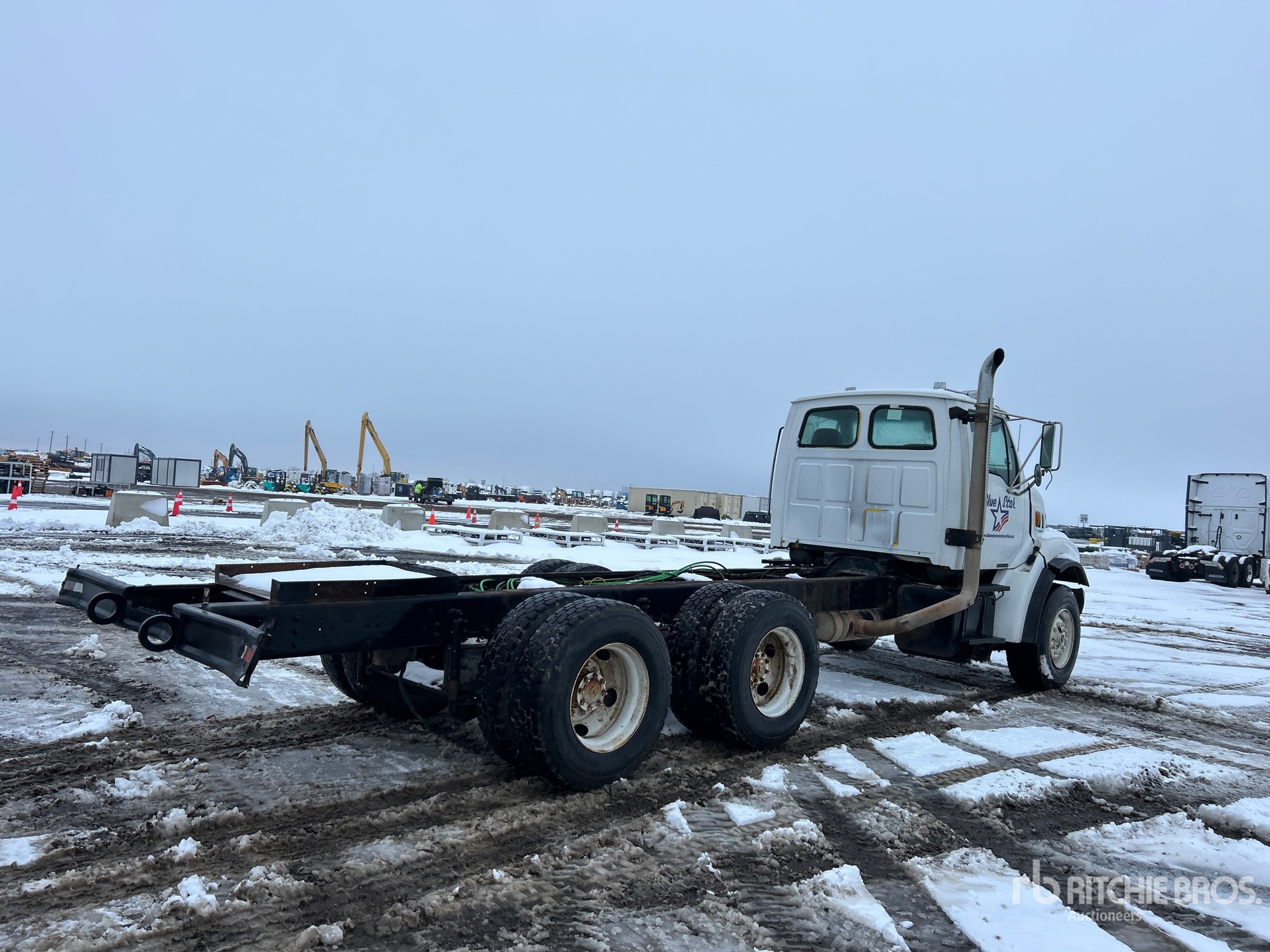 General Appearance with Bild, Ecke hinten rechts