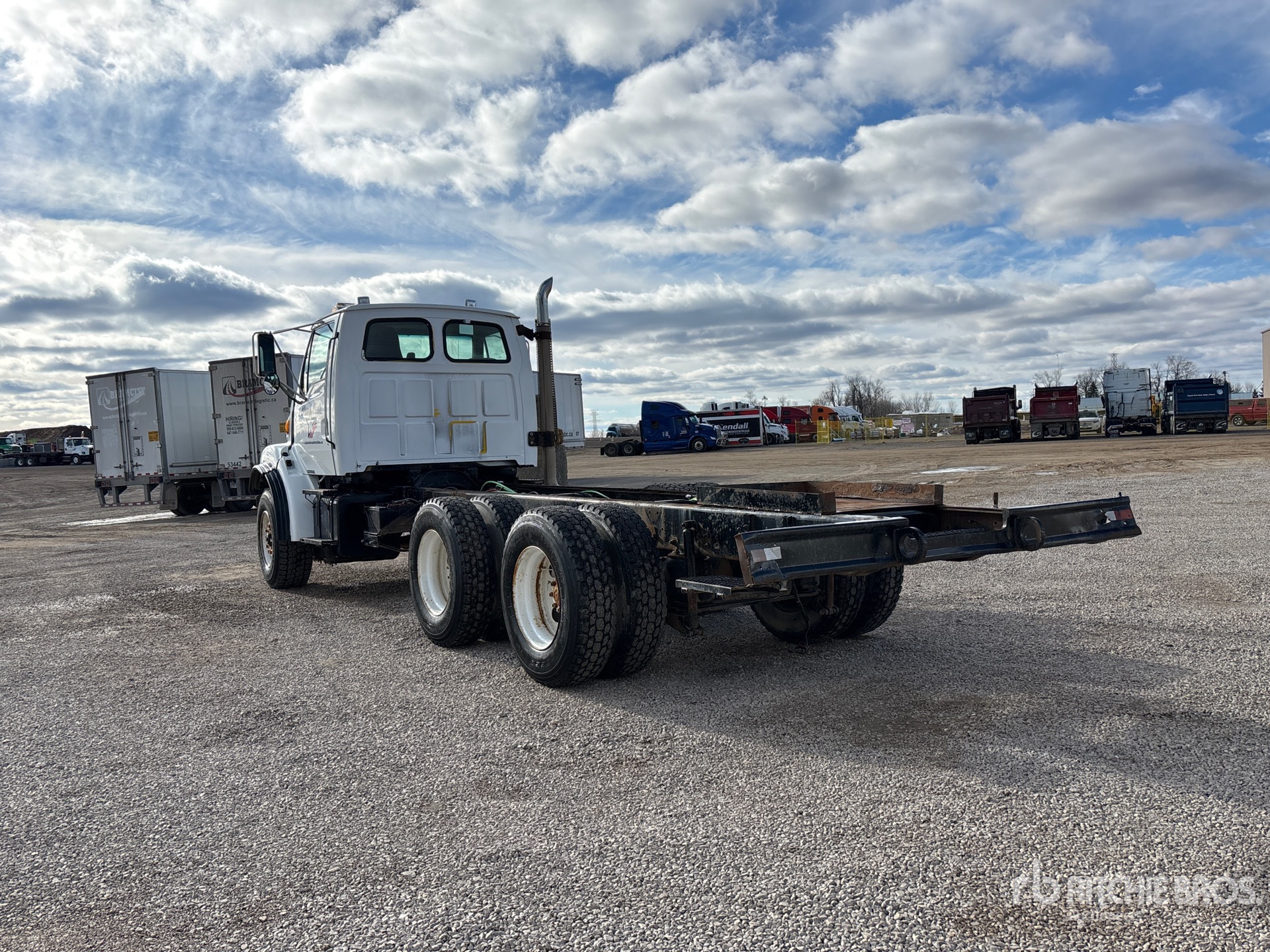 General Appearance with Imagen: esquina trasera izquierda