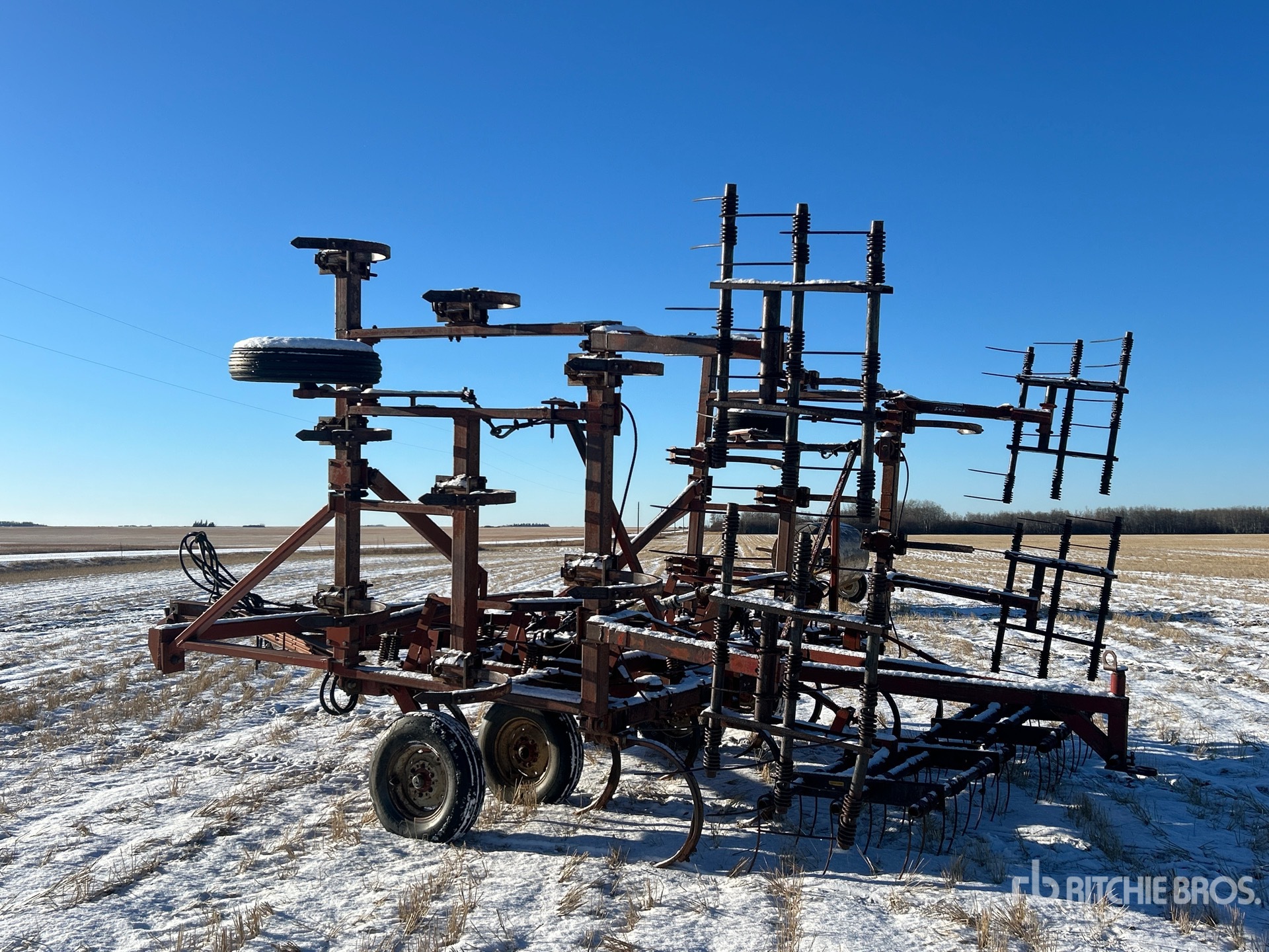 General Appearance with Foto, angolo posteriore sinistro