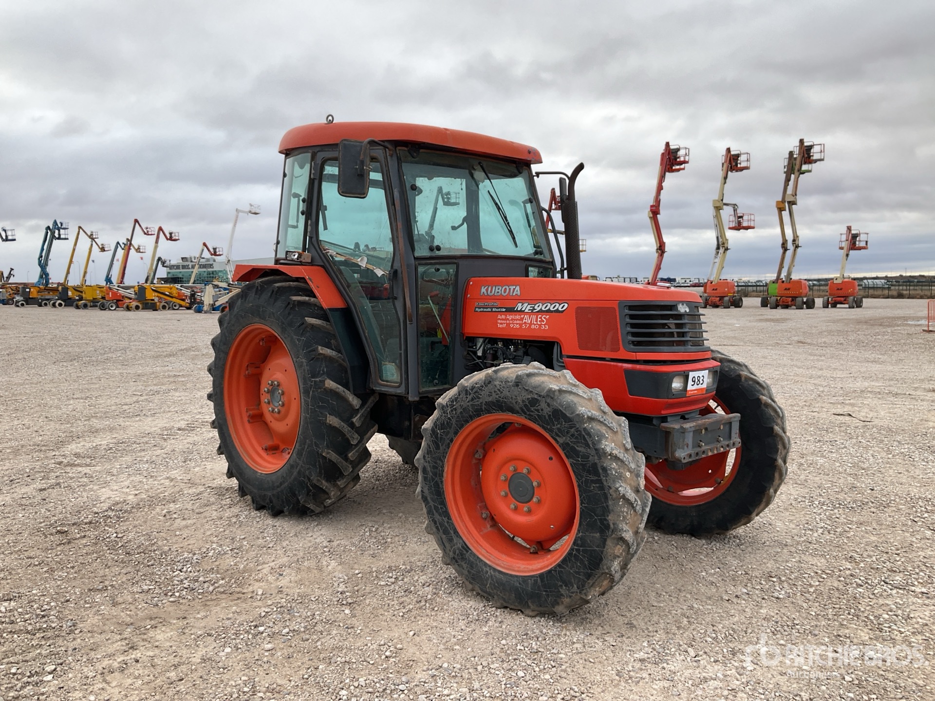 General Appearance with Picture, Right Front Corner