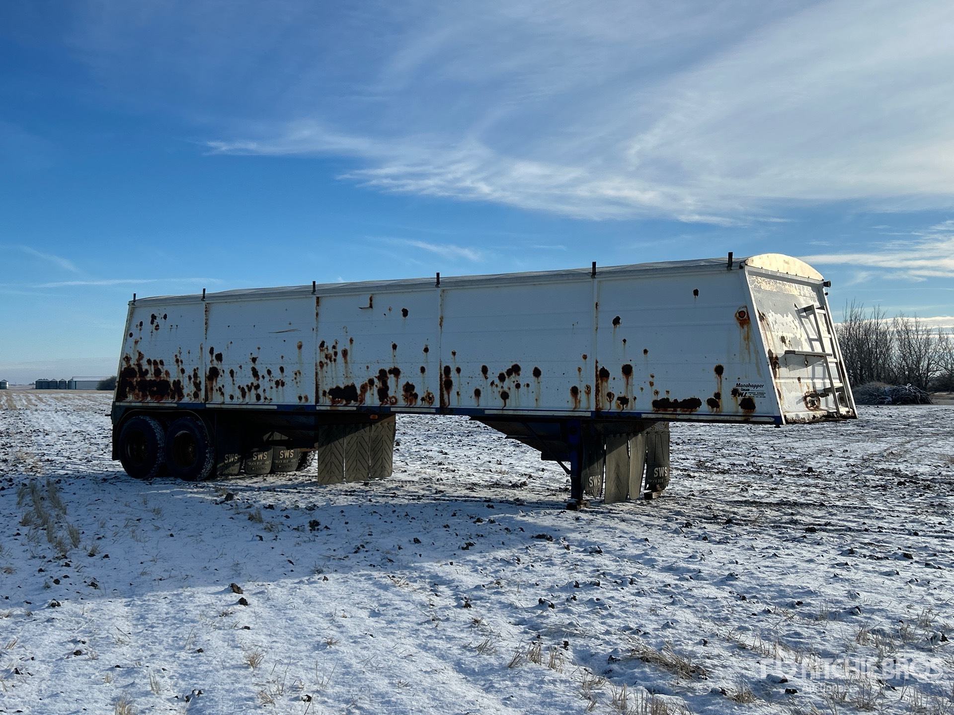 General Appearance with Imagen: esquina delantera derecha