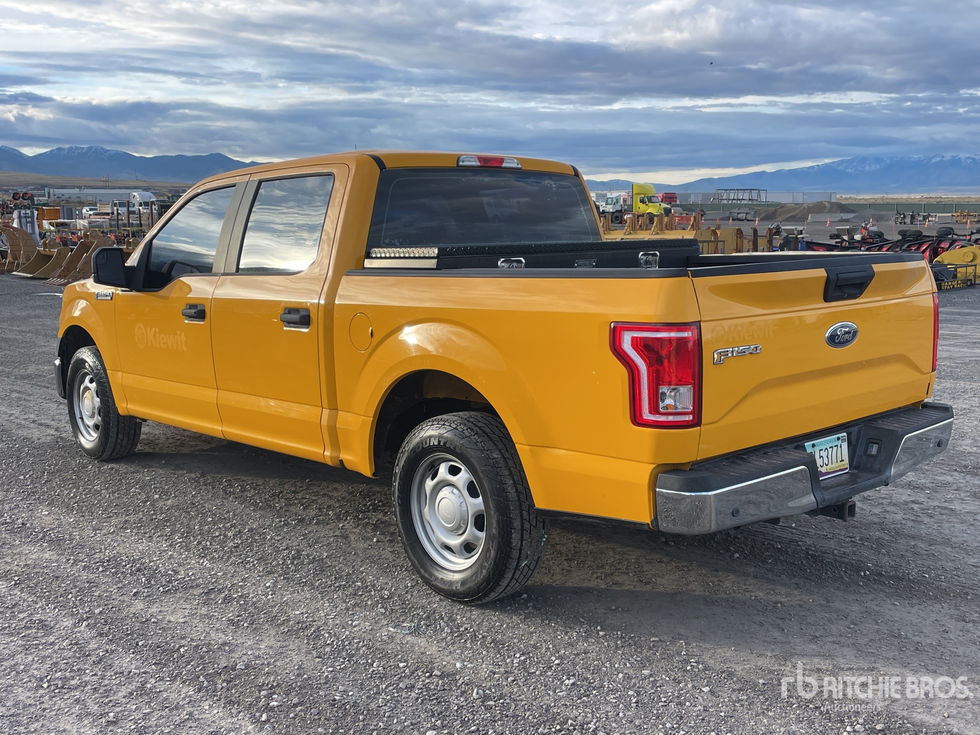 General Appearance with Picture, Left Rear Corner