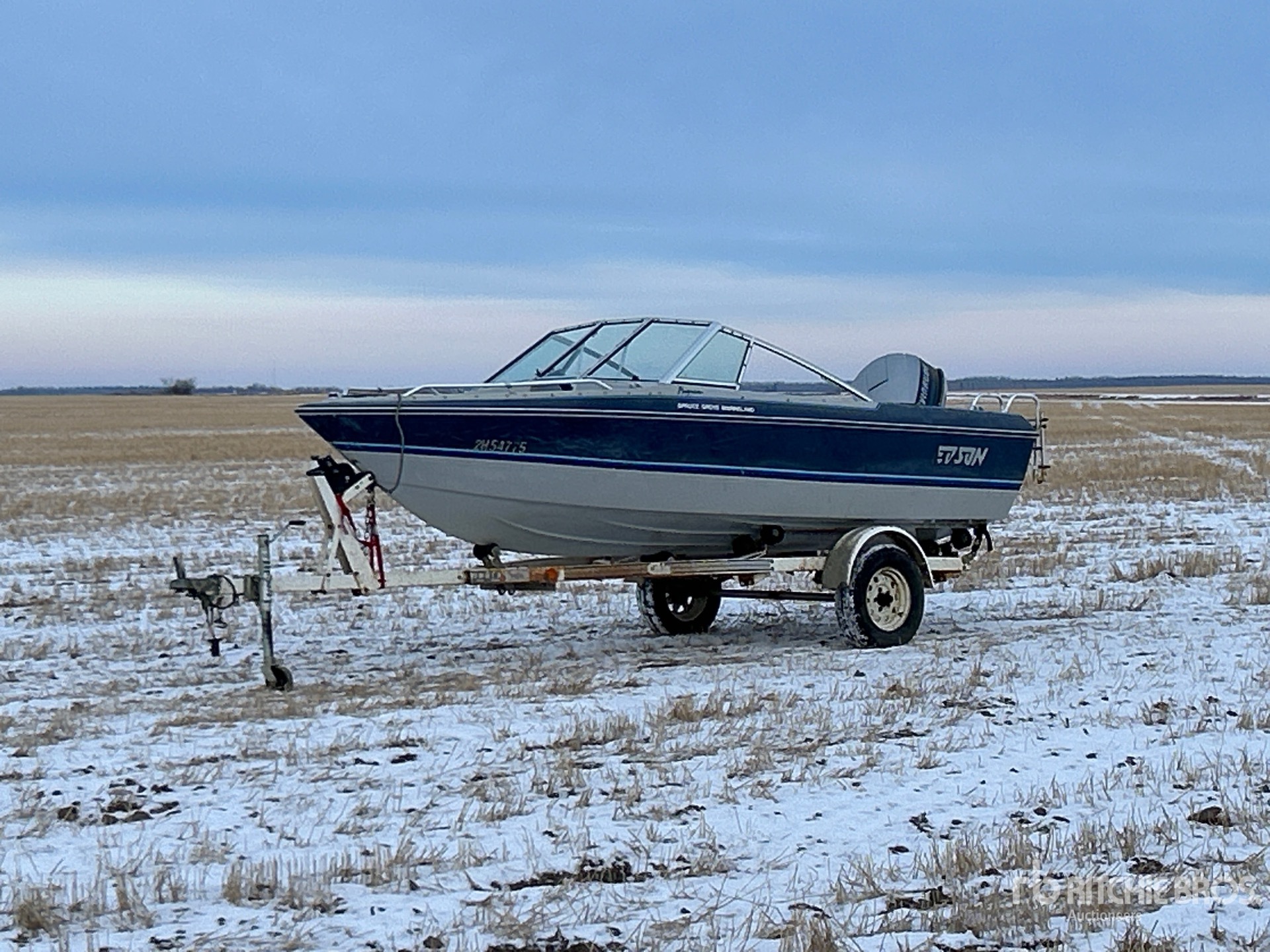 General Appearance with Picture, Left Front Corner