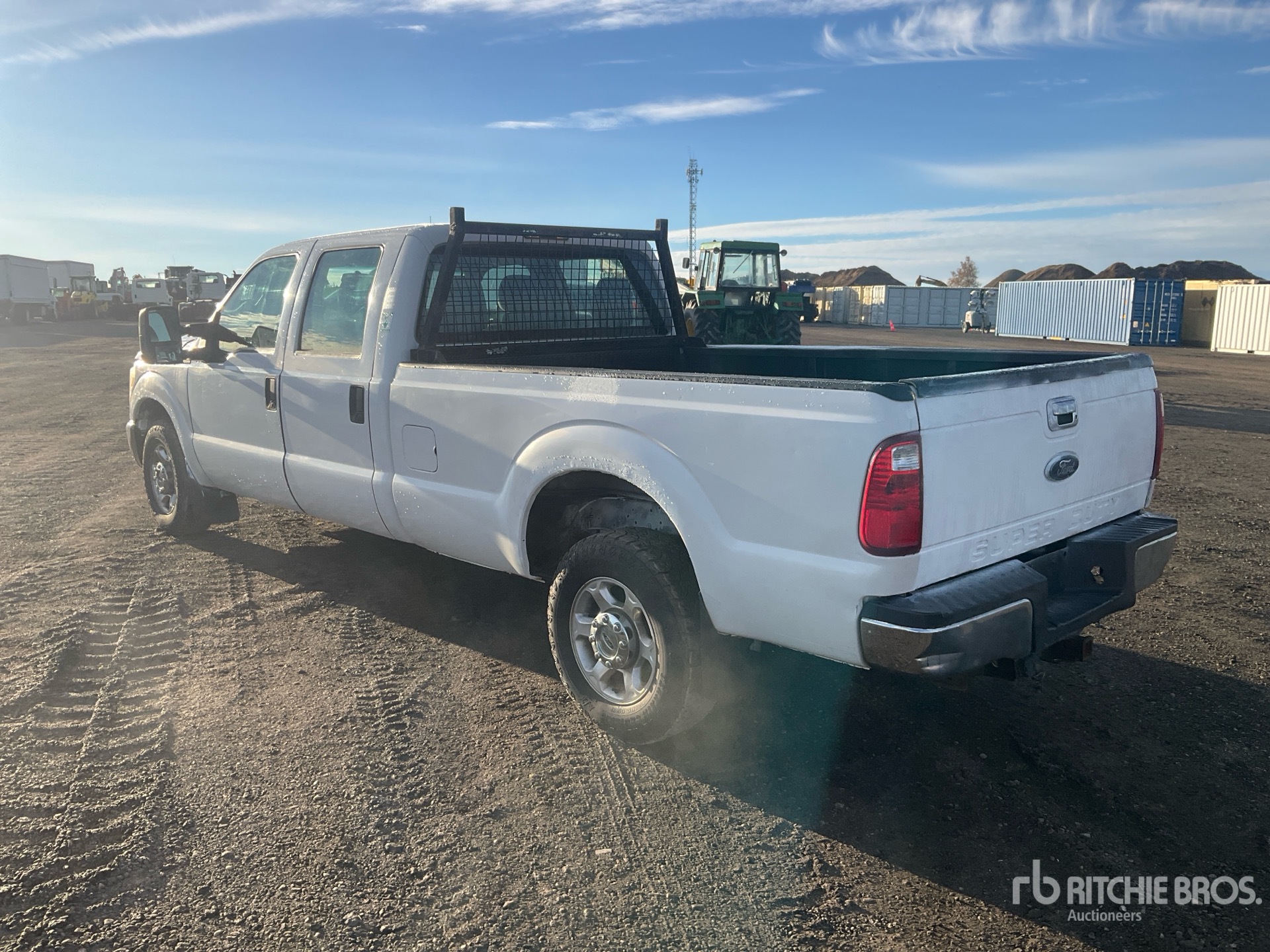 General Appearance with Imagen: esquina trasera izquierda