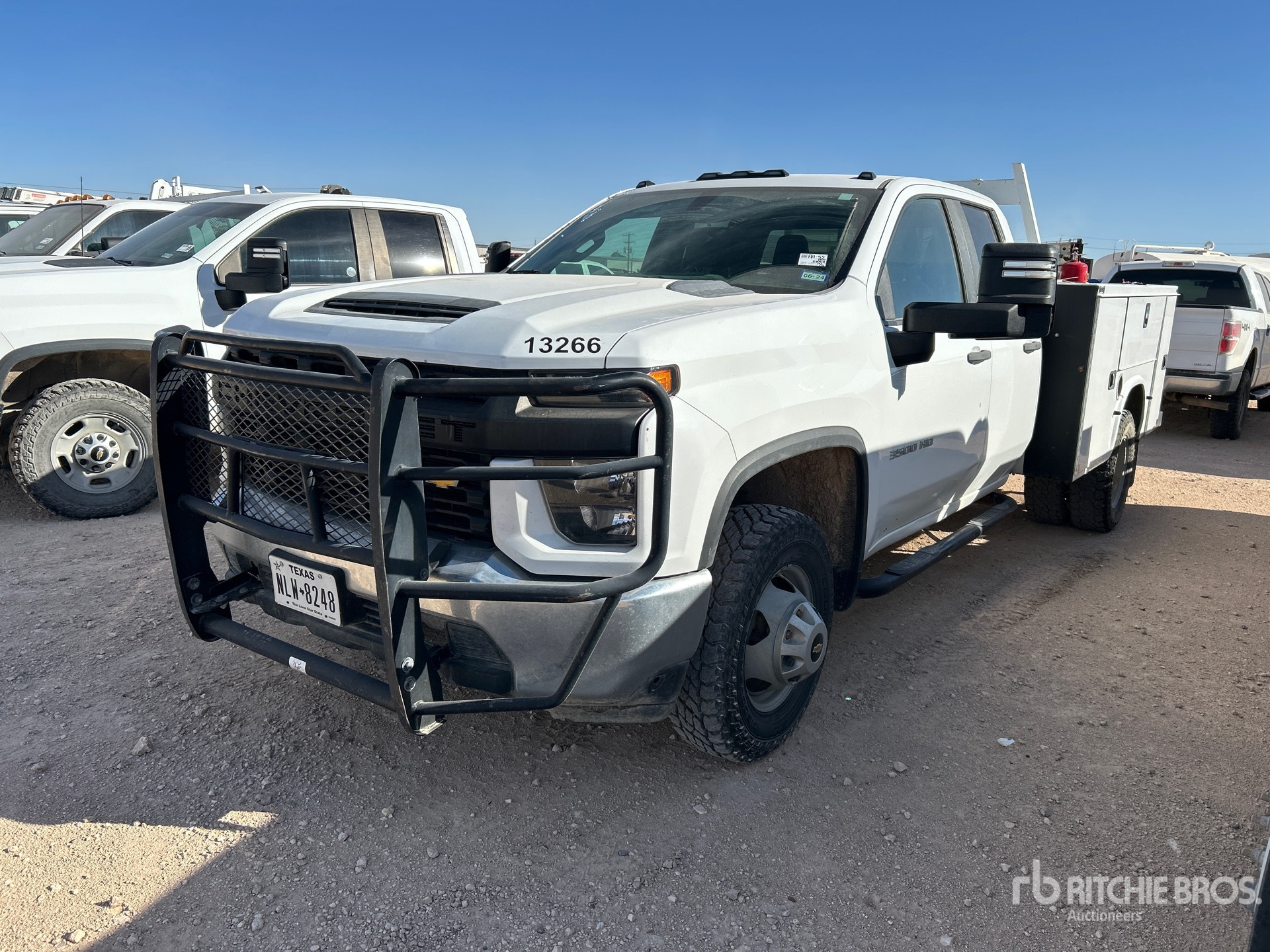 Aspect général with Image, coin avant gauche