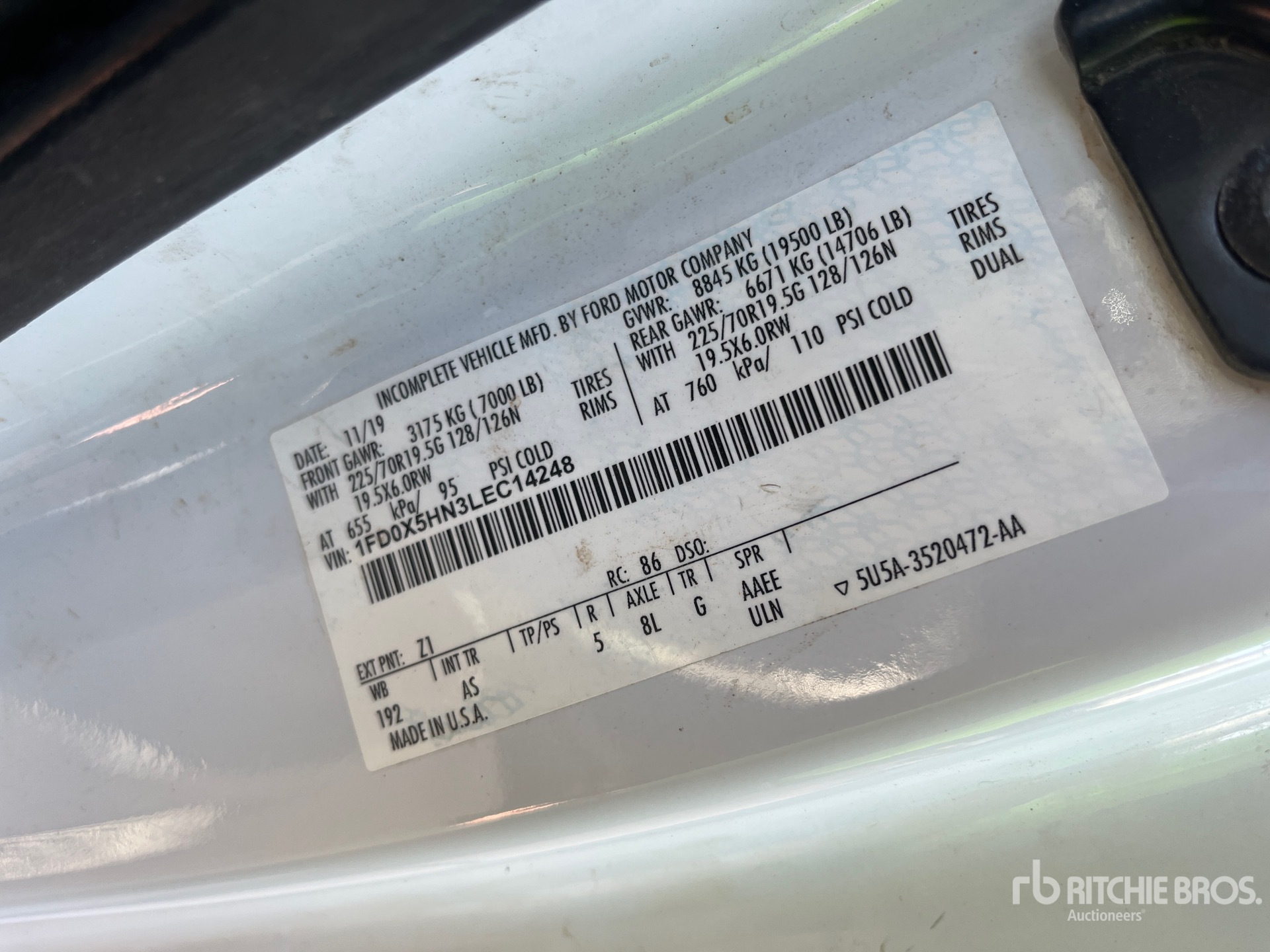 General Appearance with Serial Number / VIN