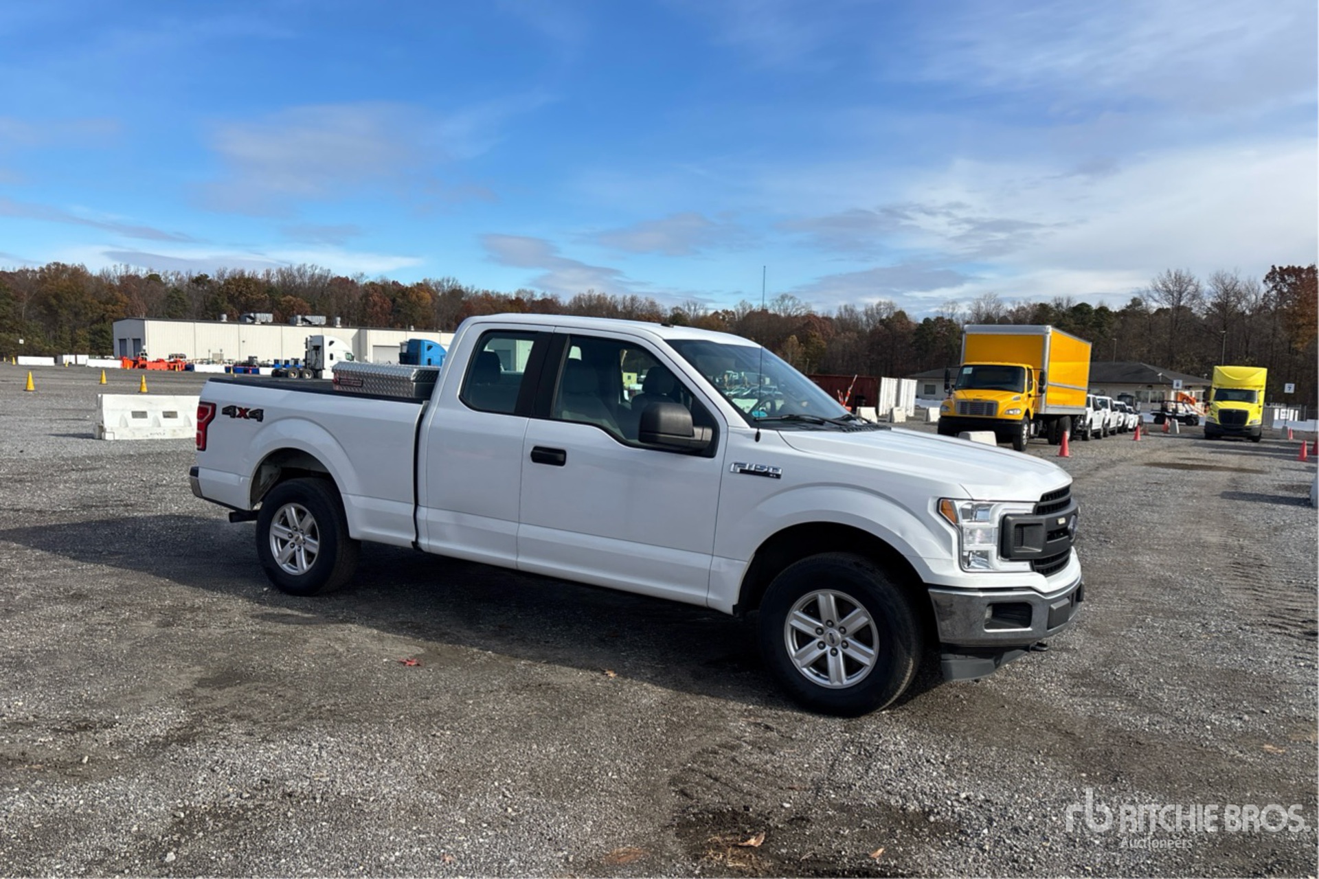 General Appearance with Zdjęcie, prawy górny róg