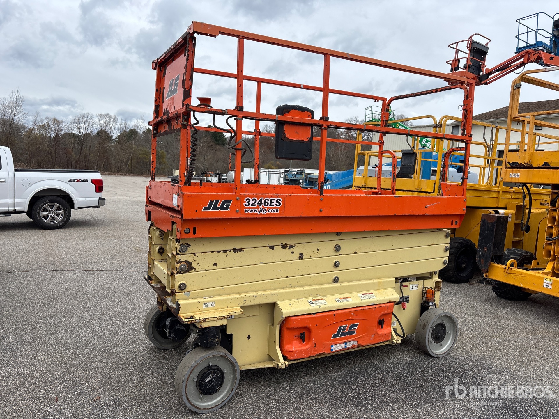 General Appearance with Picture, Left Front Corner