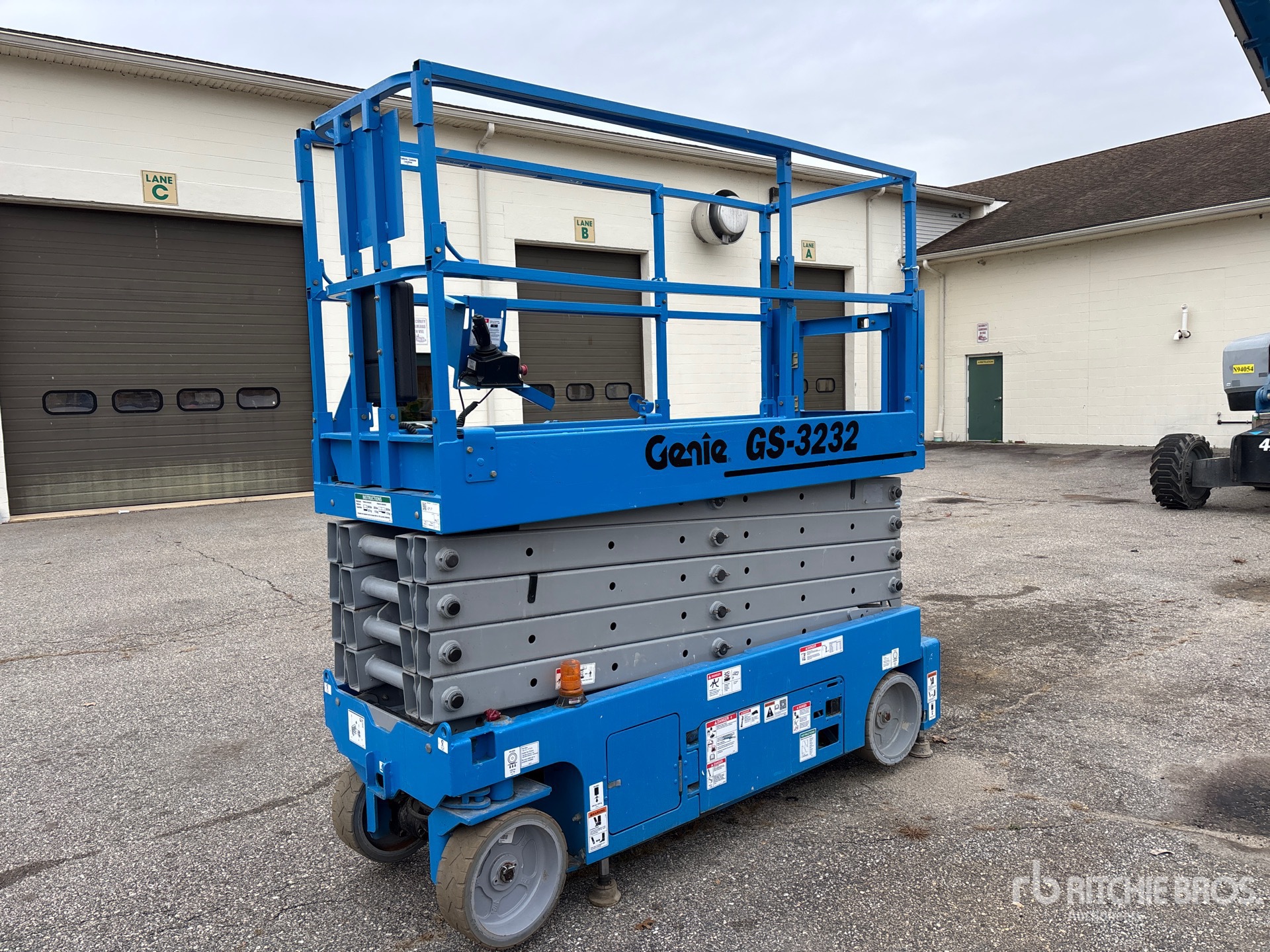 General Appearance with Featured Photo