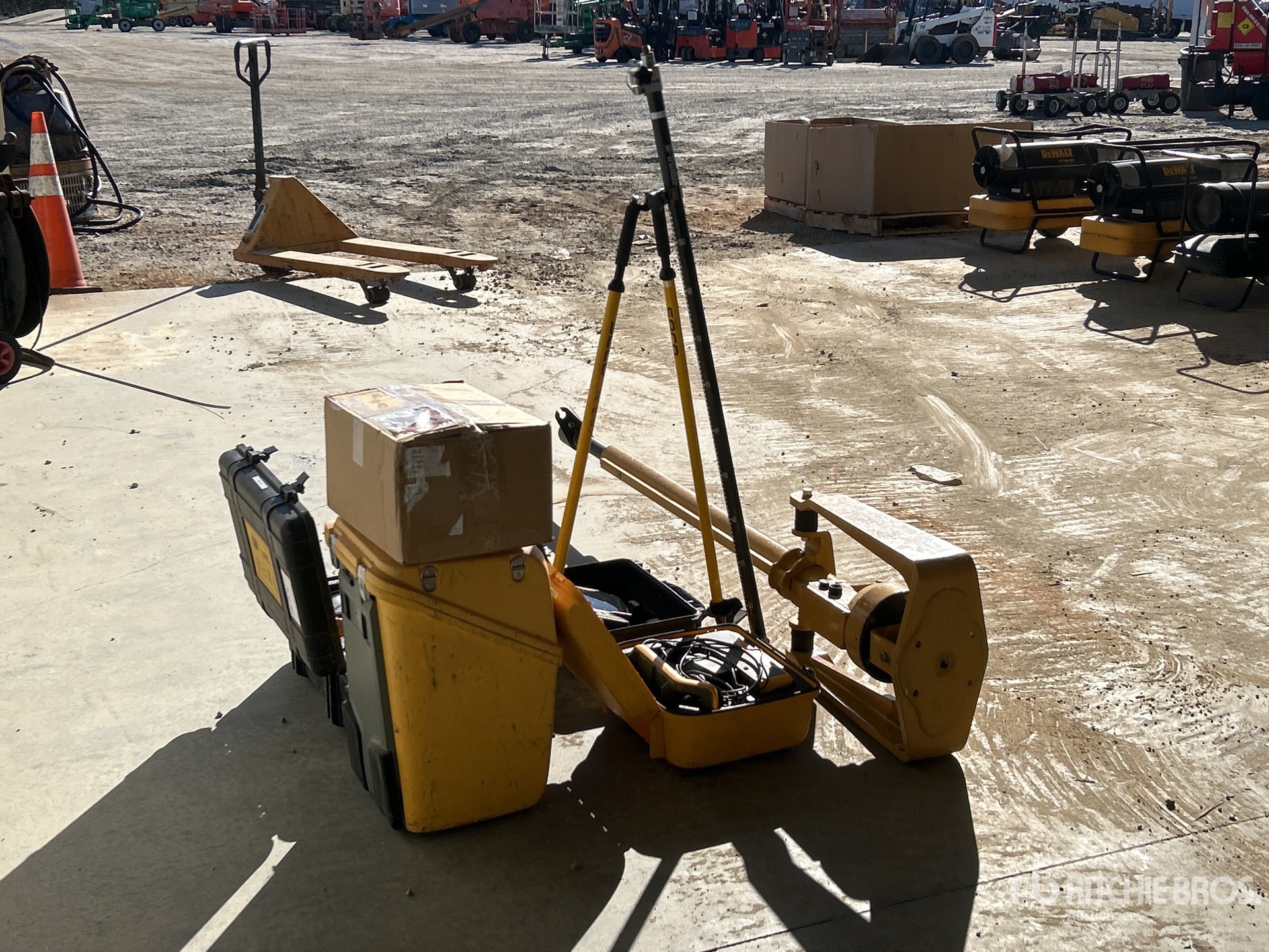 General Appearance with Bild, Ecke hinten rechts