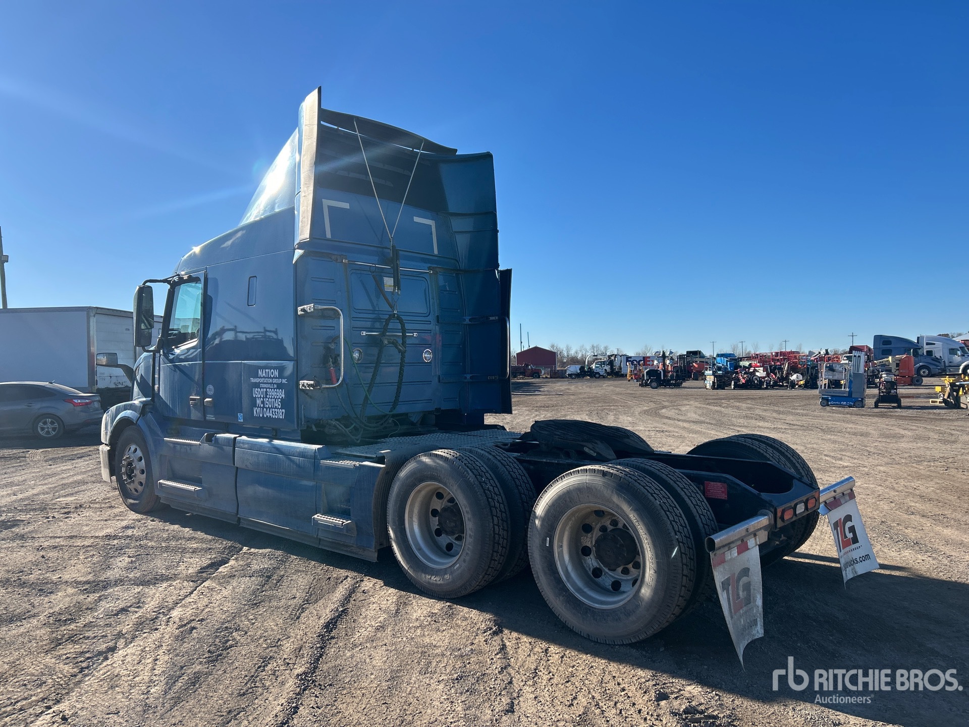 General Appearance with Picture, Left Rear Corner