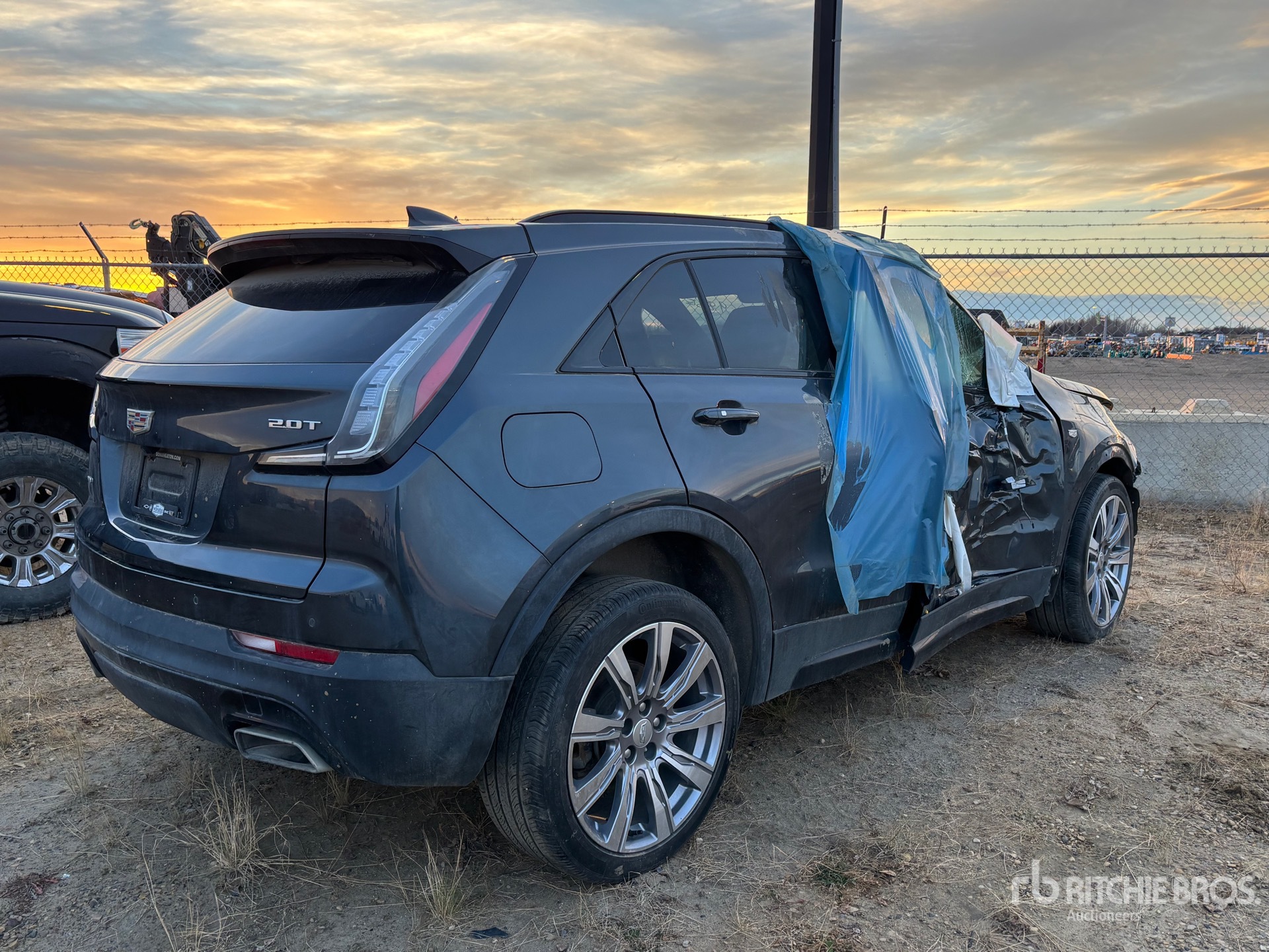 General Appearance with Bild, Ecke hinten rechts