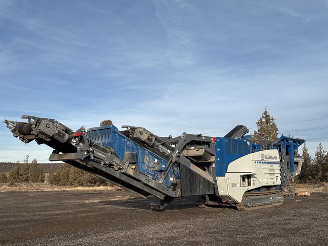 2020 Kleemann MR110I ev02 Closed Circuit 3 discharge, 1 magnetic discharge and one return conveyor Impact Crusher