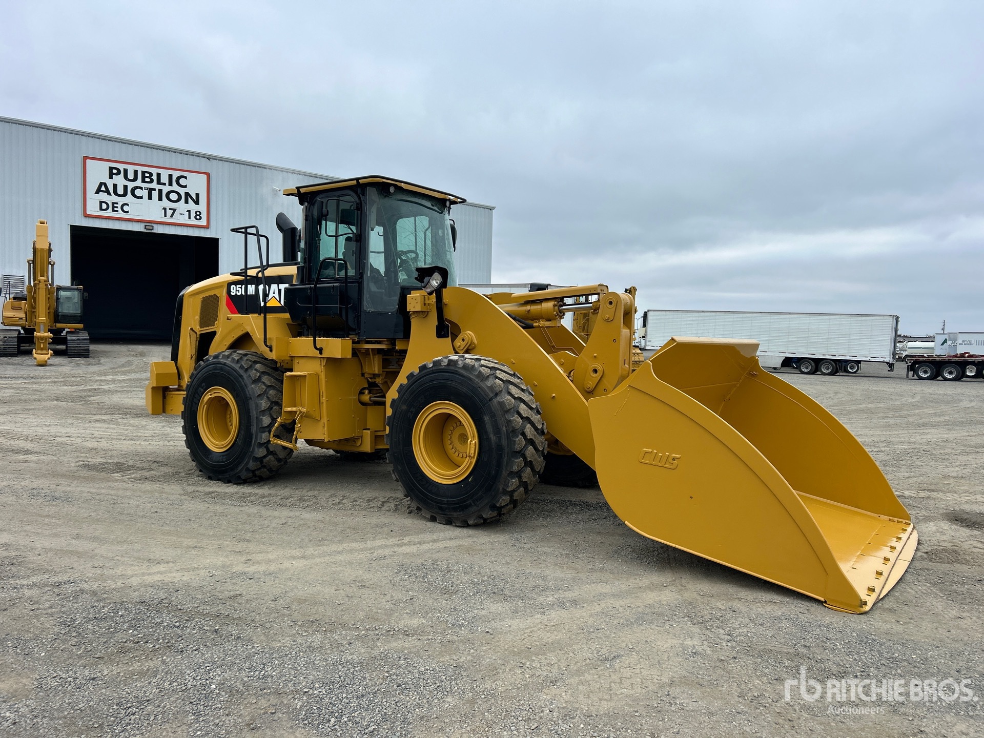 General Appearance with Image, coin avant droit