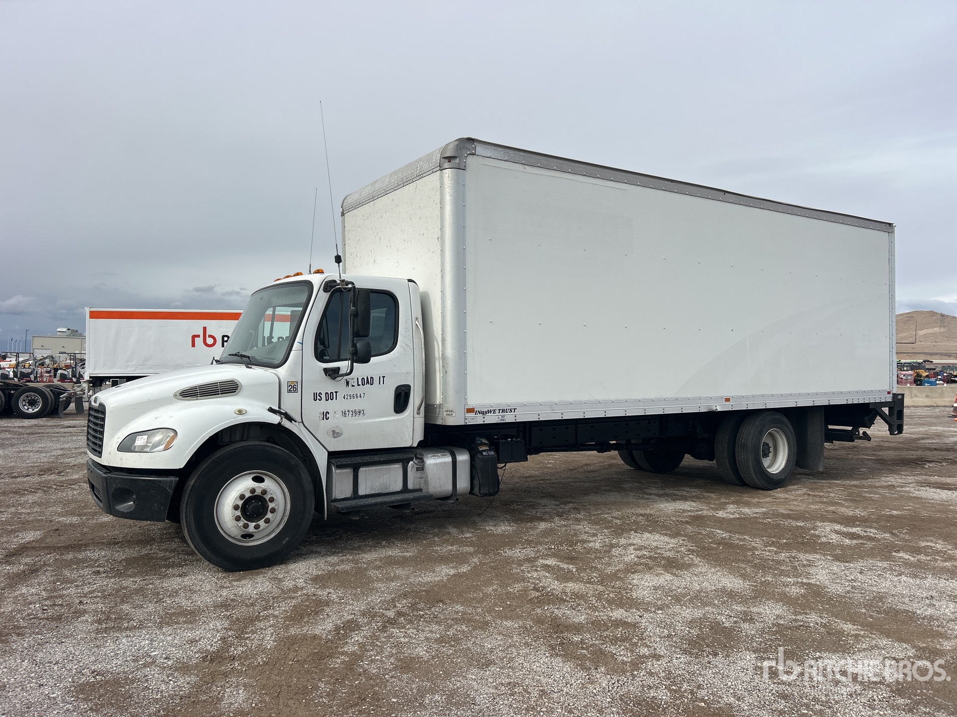 General Appearance with Featured Photo