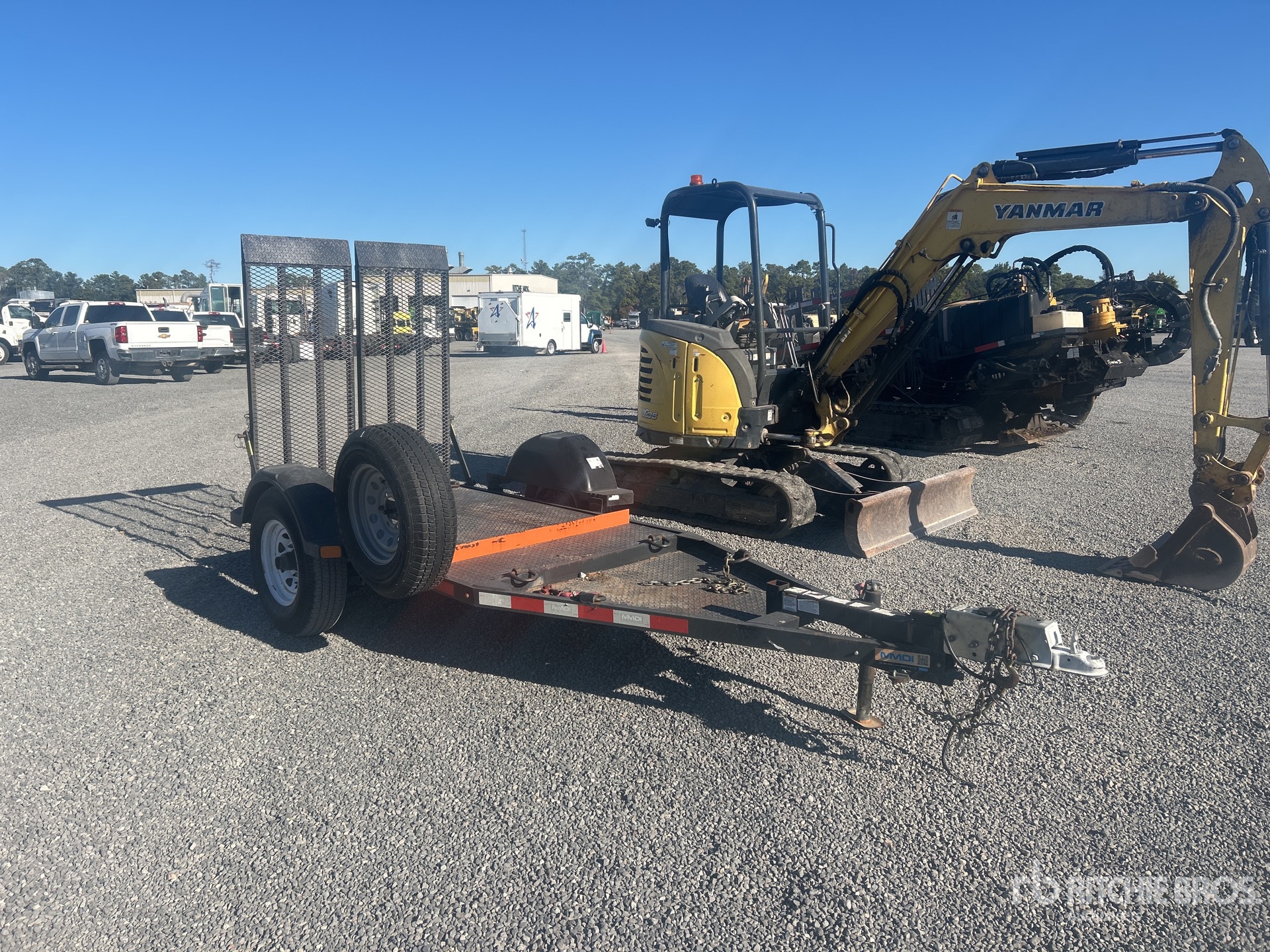 General Appearance with Bild, Ecke vorne rechts