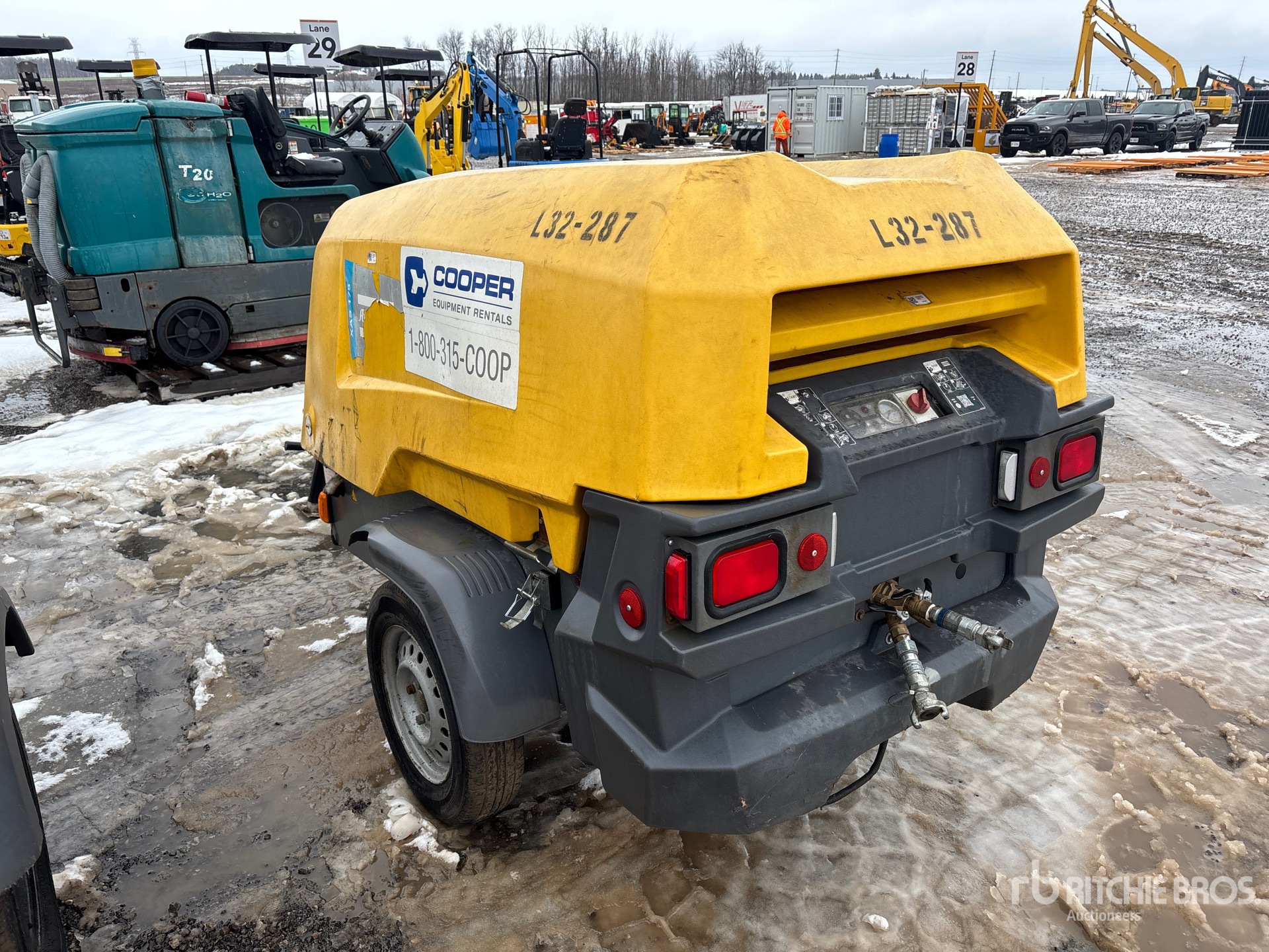 General Appearance with Picture, Right Rear Corner