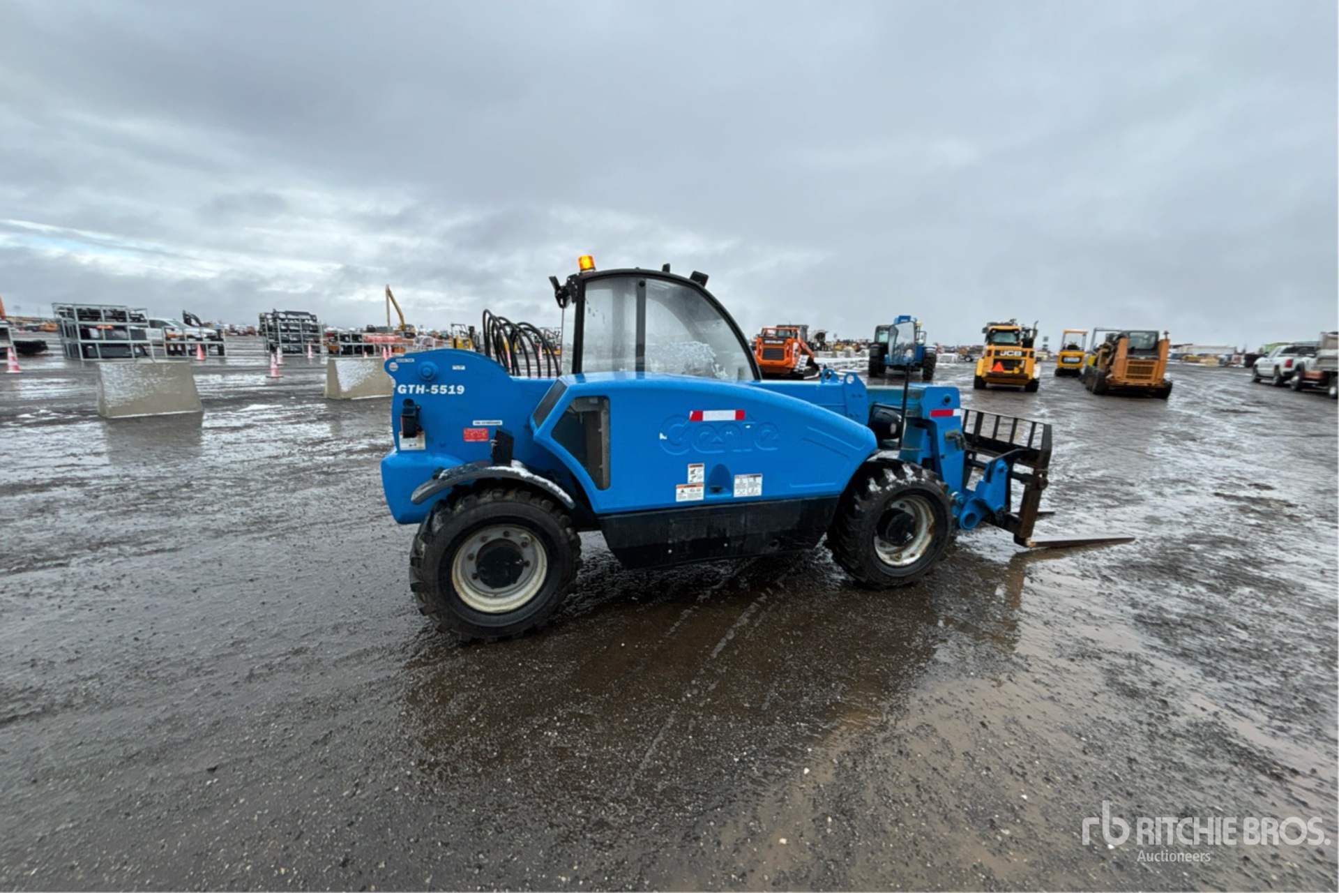 General Appearance with Zdjęcie, prawy dolny róg