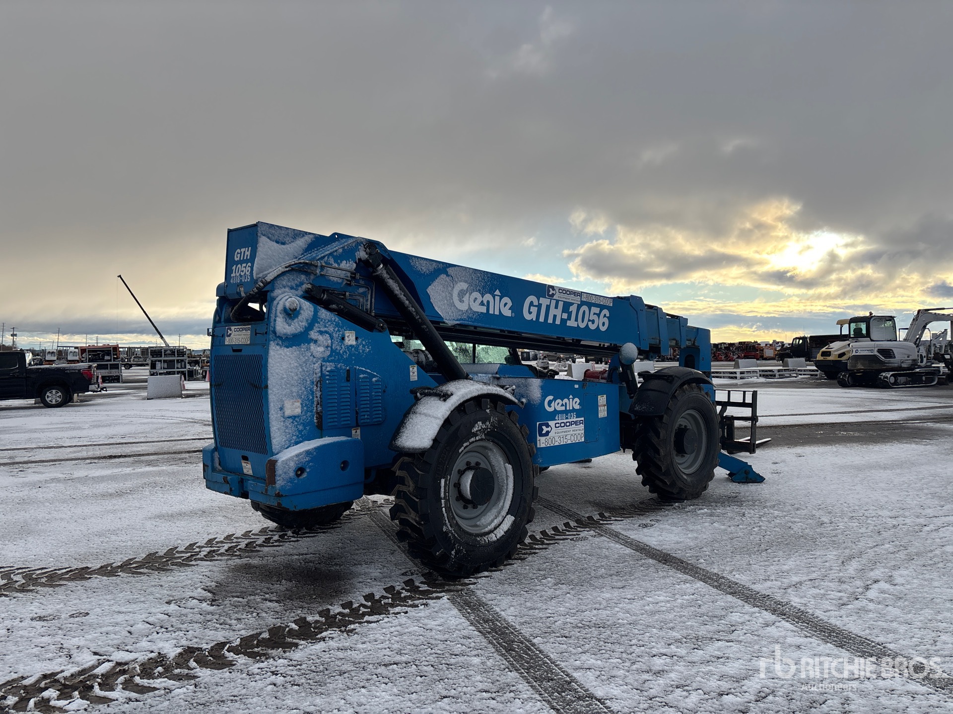 Aspect général with Image, coin arrière droit