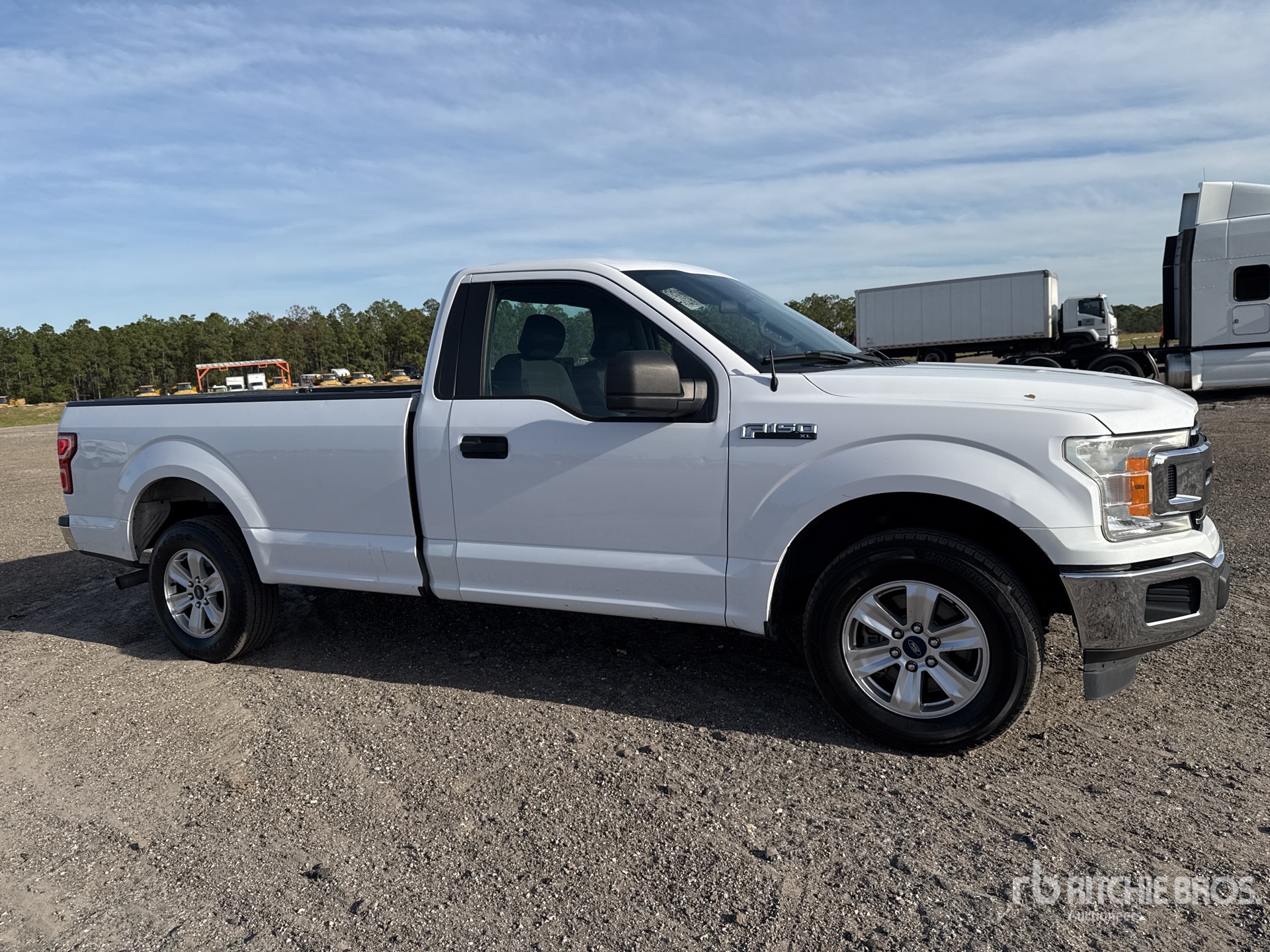 General Appearance with Imagen: esquina delantera derecha