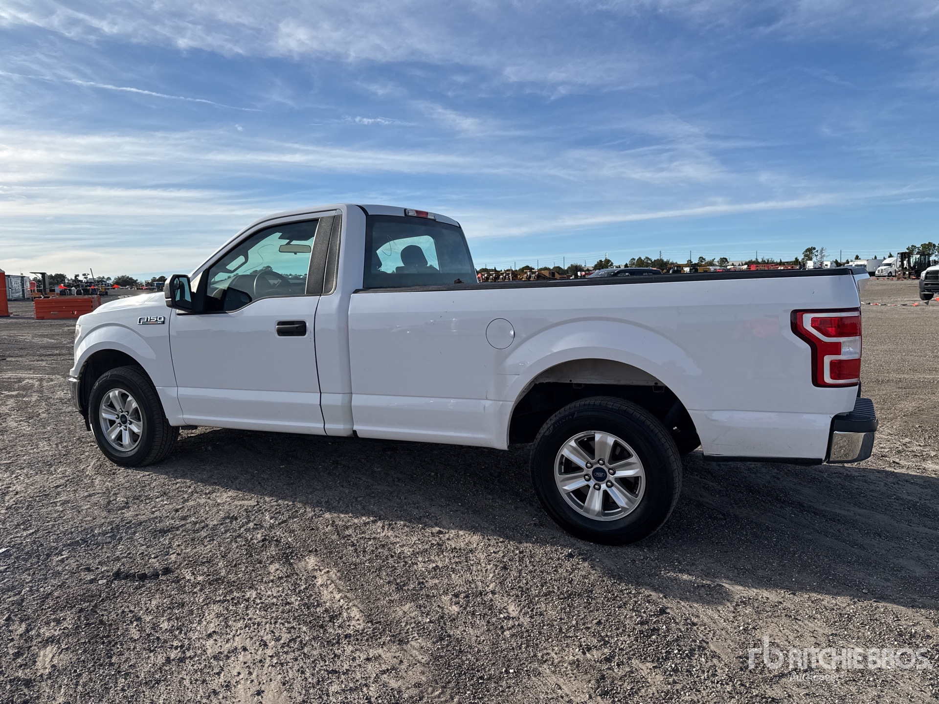 General Appearance with Imagen: esquina trasera izquierda