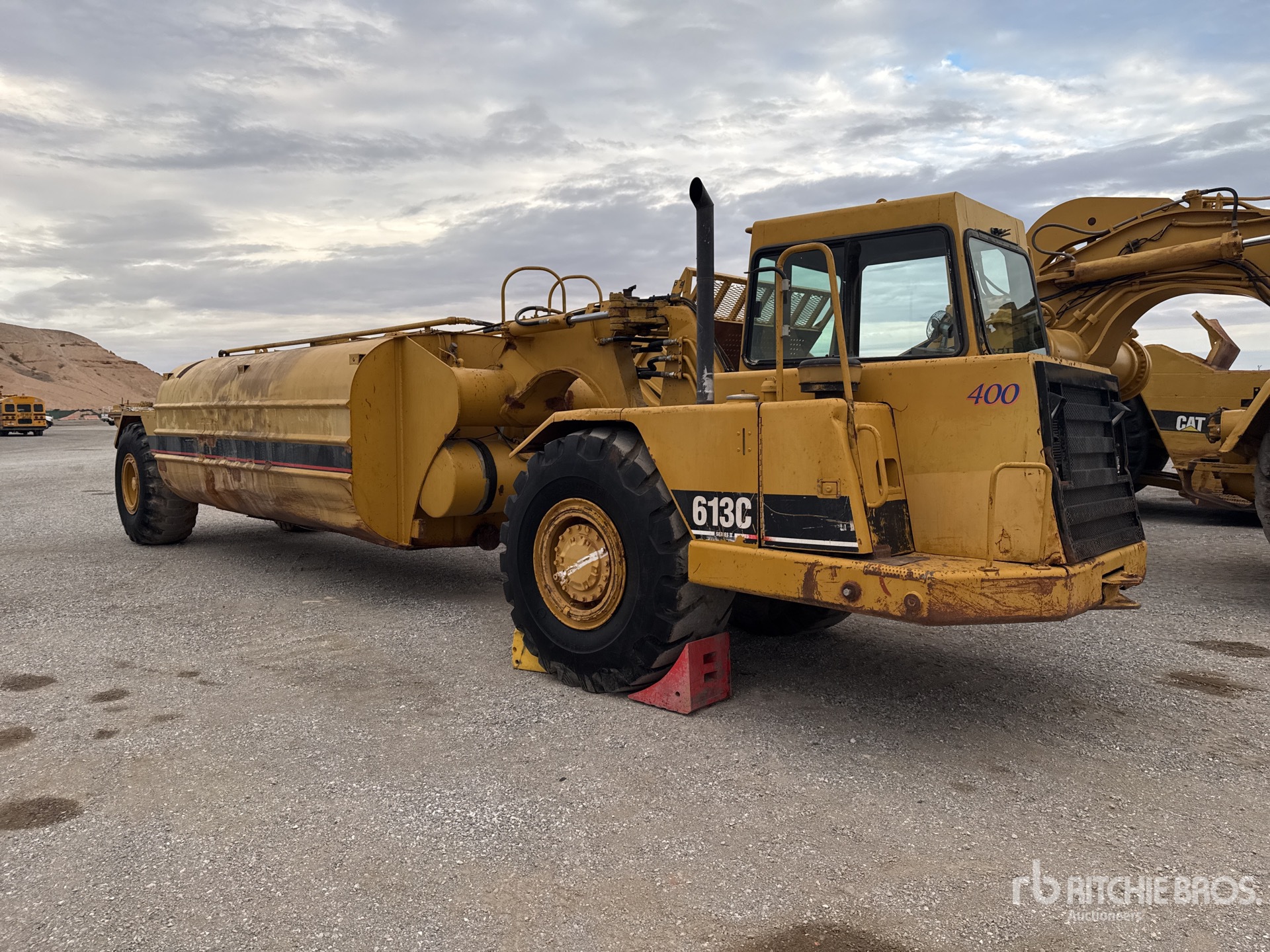 General Appearance with Imagen: esquina delantera derecha