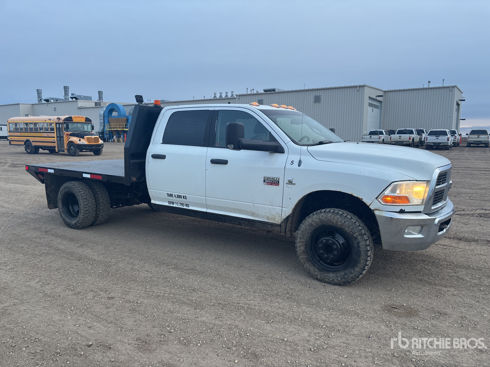 Aspect général with Image, coin avant droit