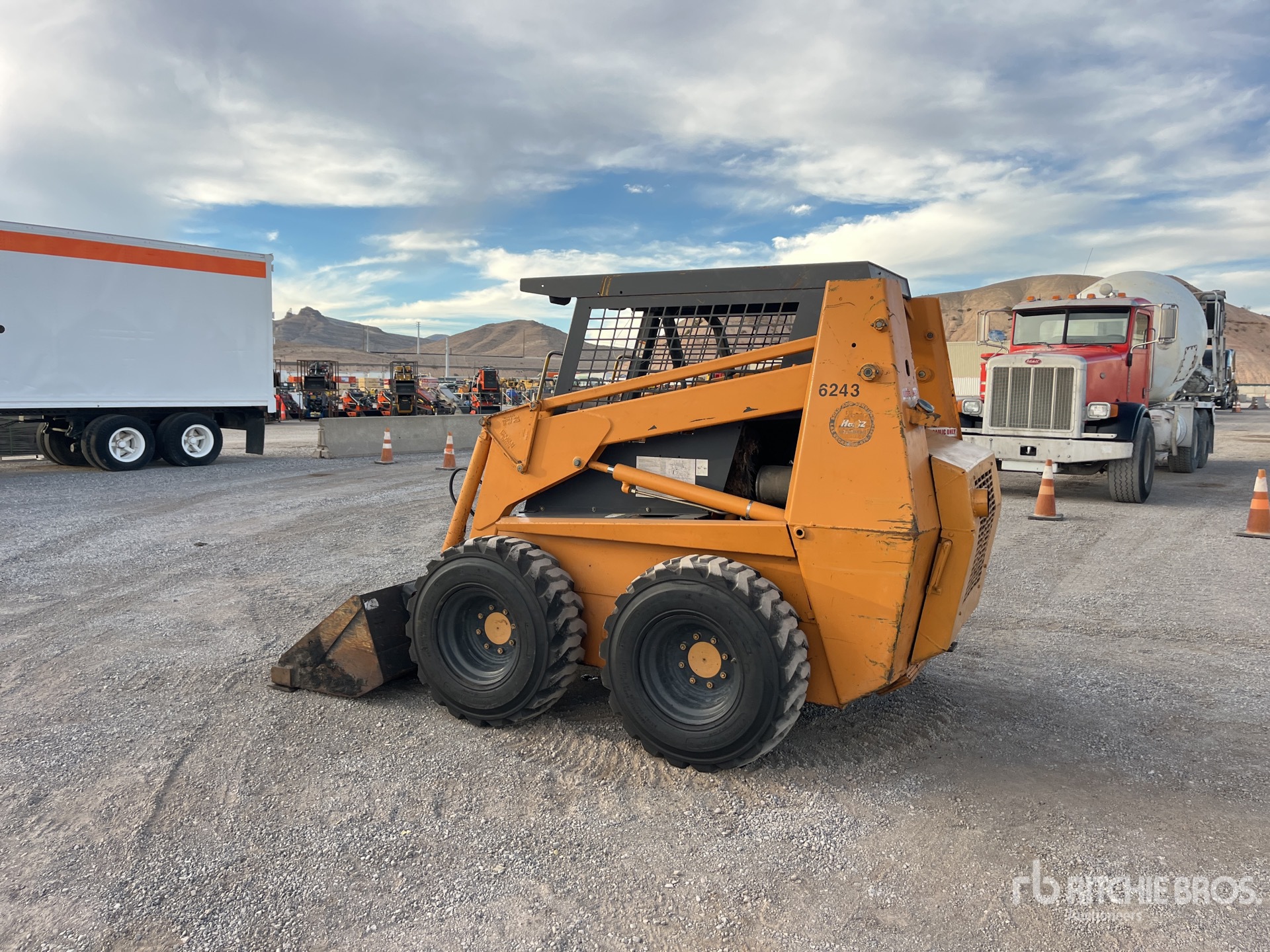 General Appearance with Imagen: esquina trasera izquierda