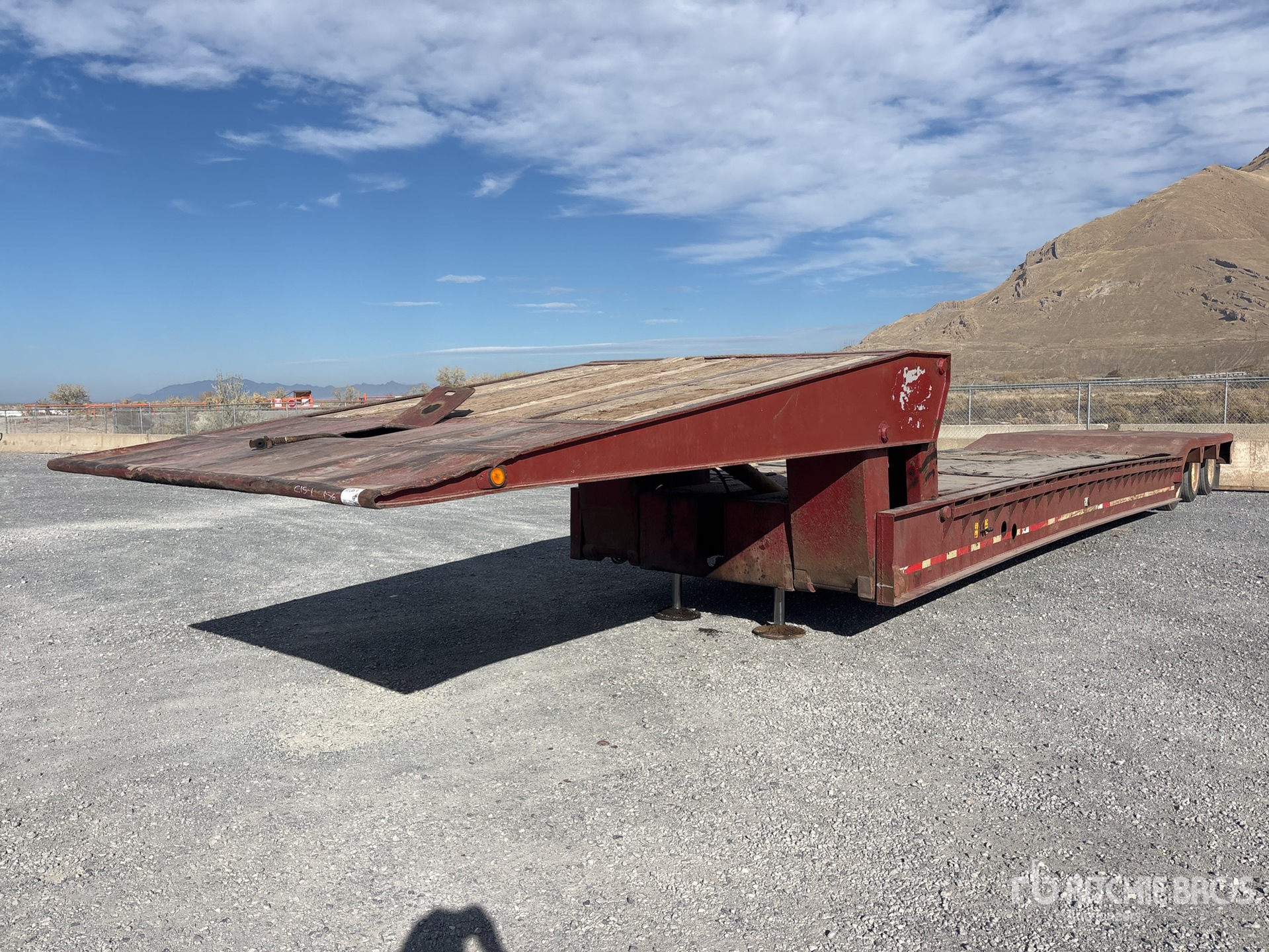 General Appearance with Featured Photo