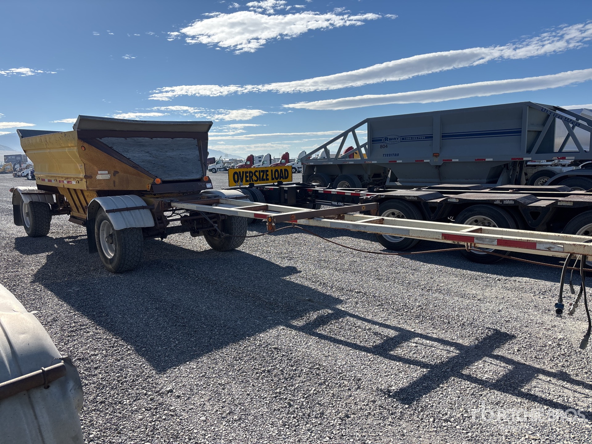 General Appearance with Image, coin avant droit