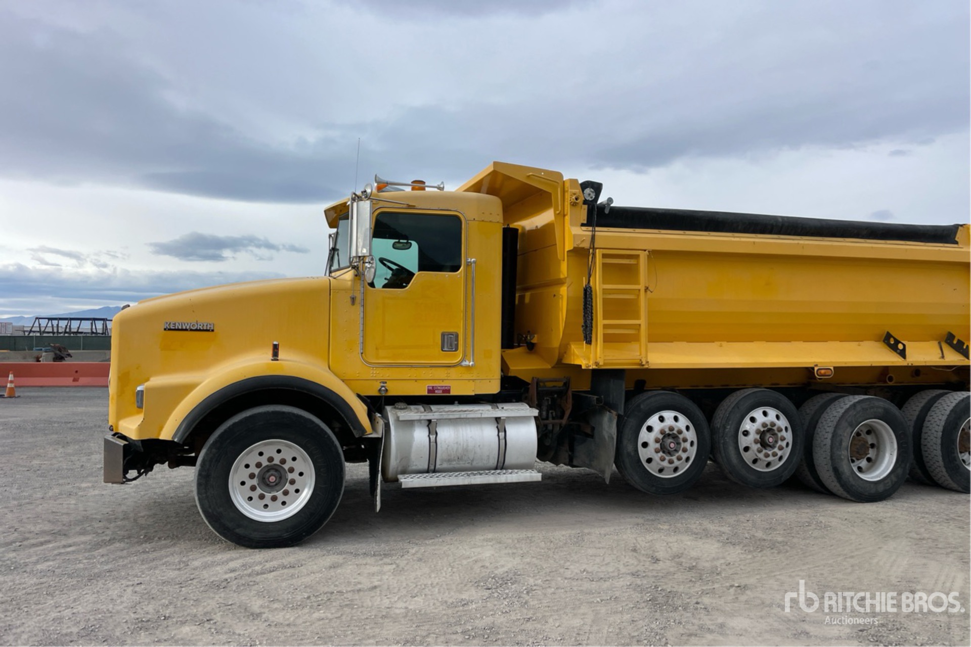 General Appearance with Spin