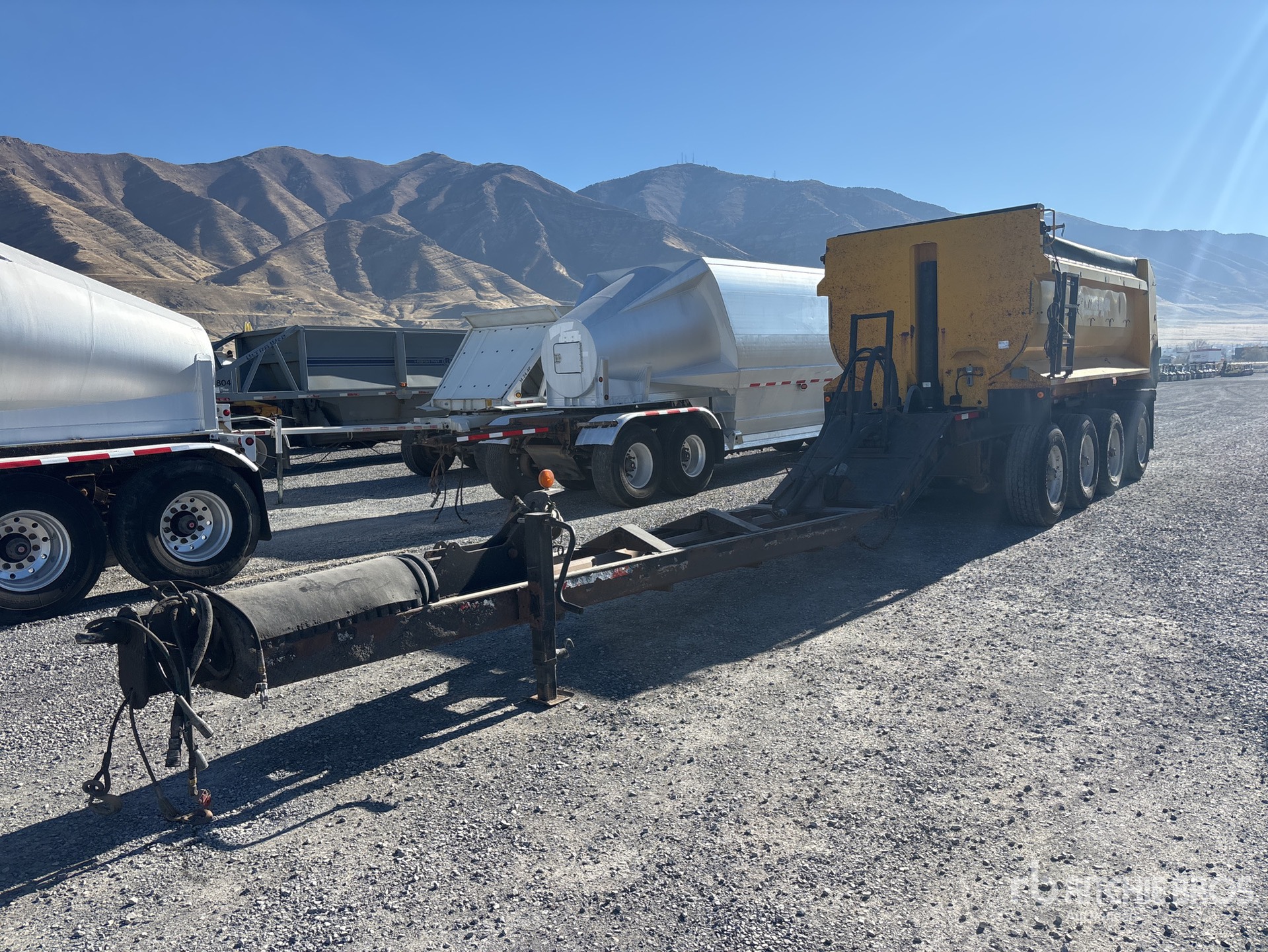 General Appearance with Featured Photo