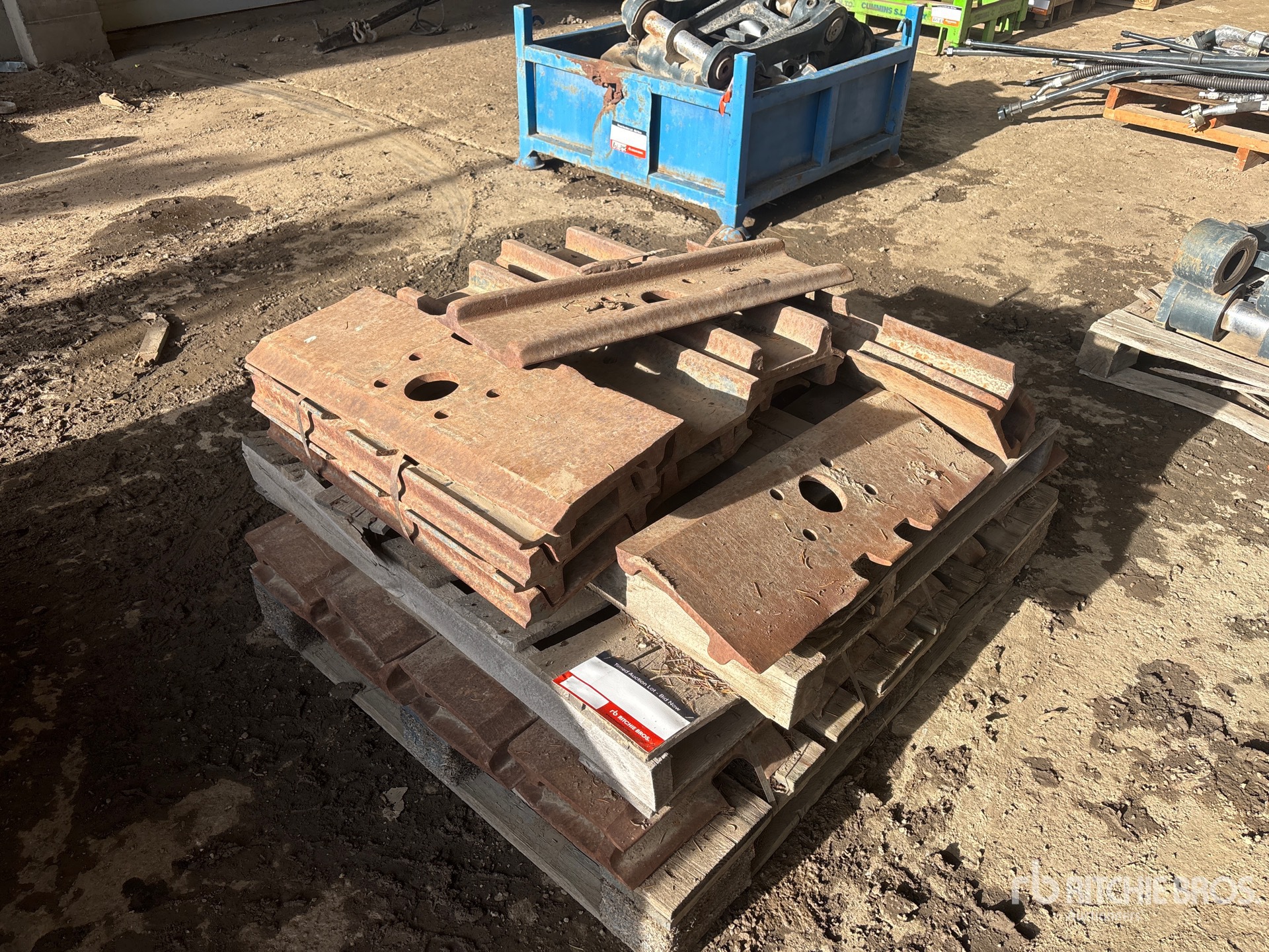 General Appearance with Bild, Ecke vorne links