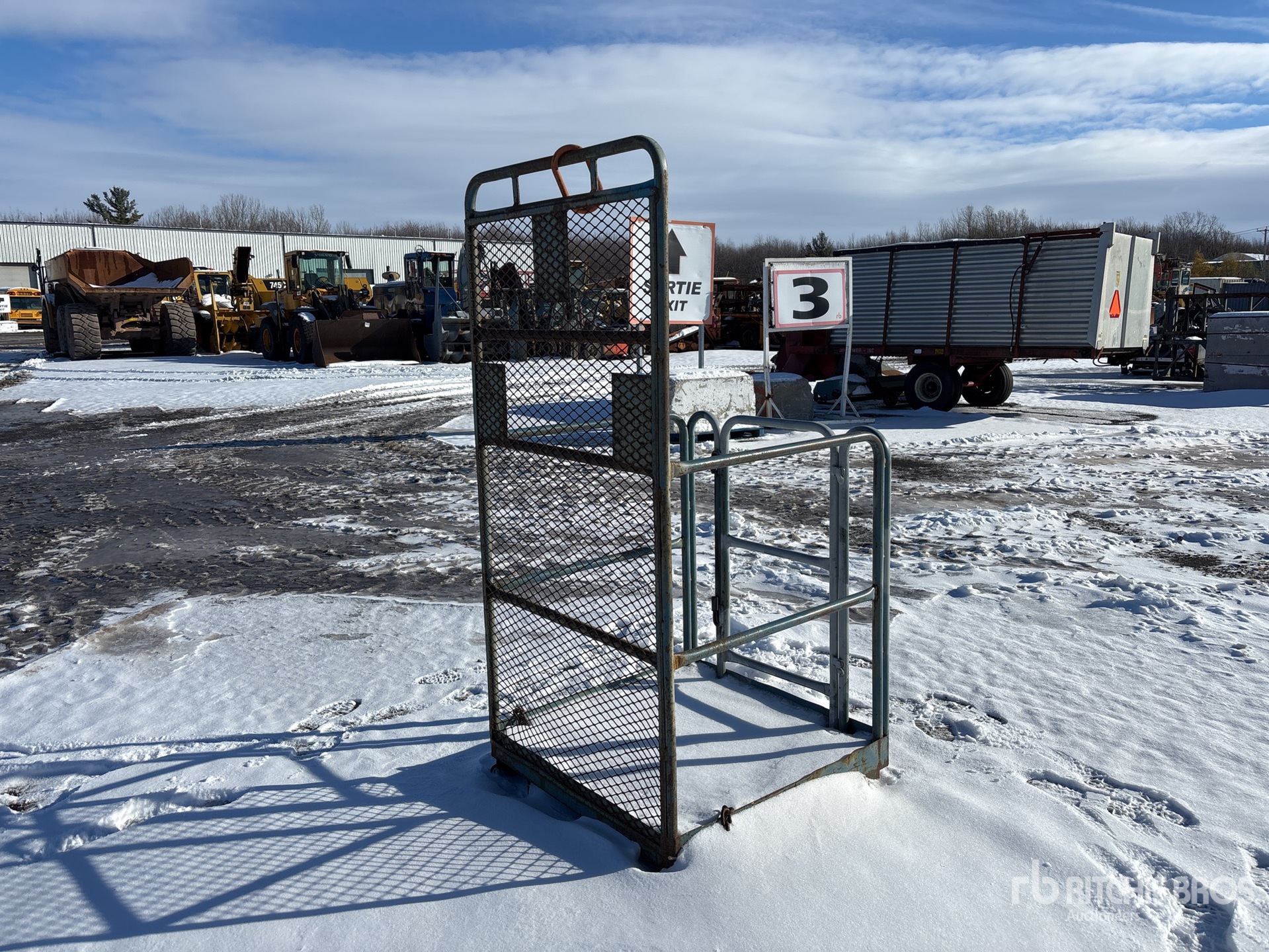 General Appearance with Foto, angolo anteriore sinistro