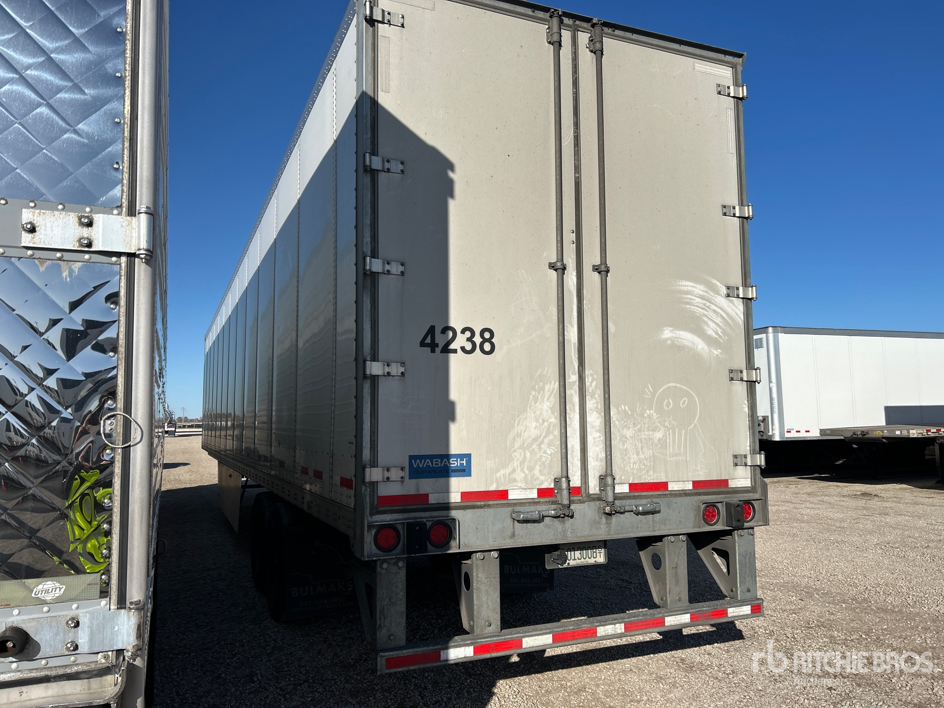 Aspect général with Image, coin arrière gauche