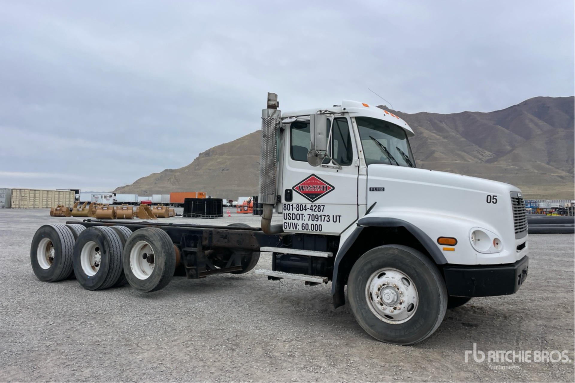 General Appearance with Foto, angolo anteriore destro