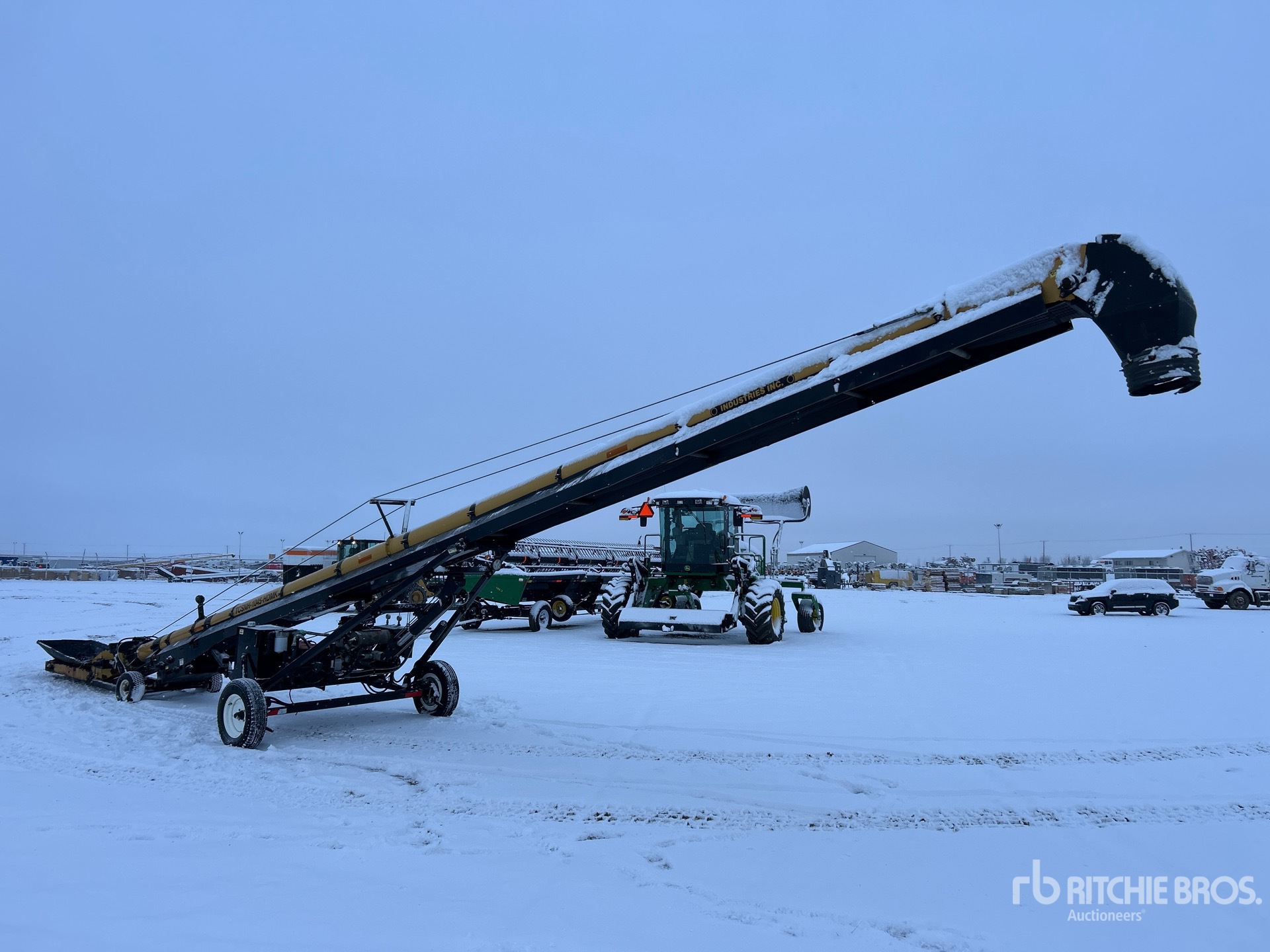 General Appearance with Foto, angolo posteriore sinistro